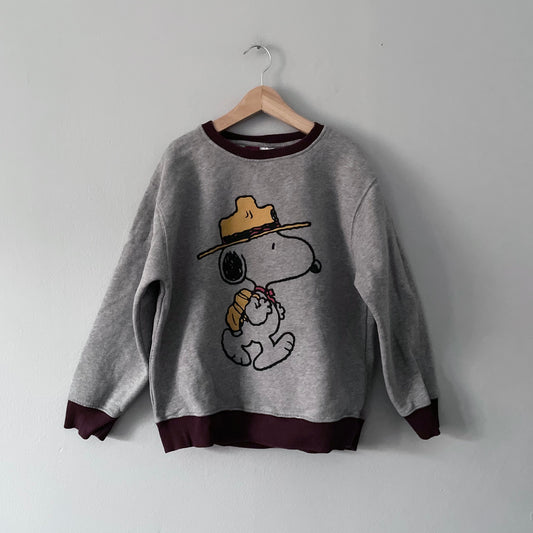 Zara / Snoopy sweatshirt / 9Y