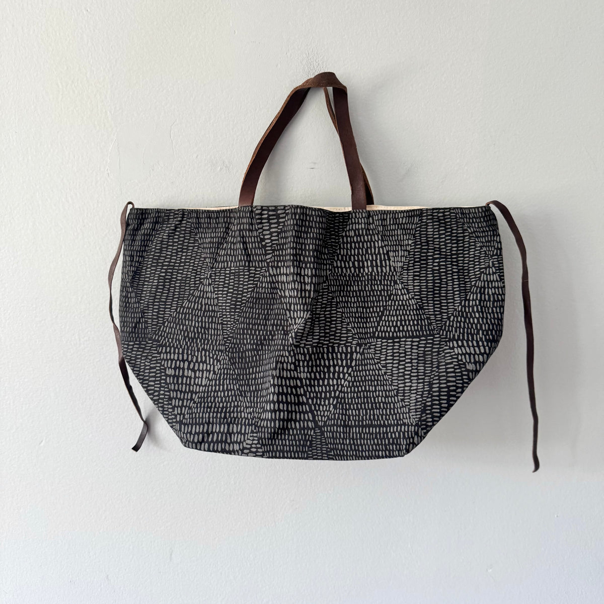 Bookhou / Handmade Bag