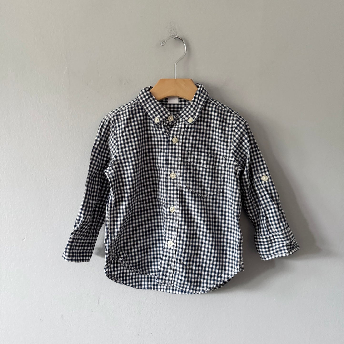 Gap / White navy gingham shirt / 2Y