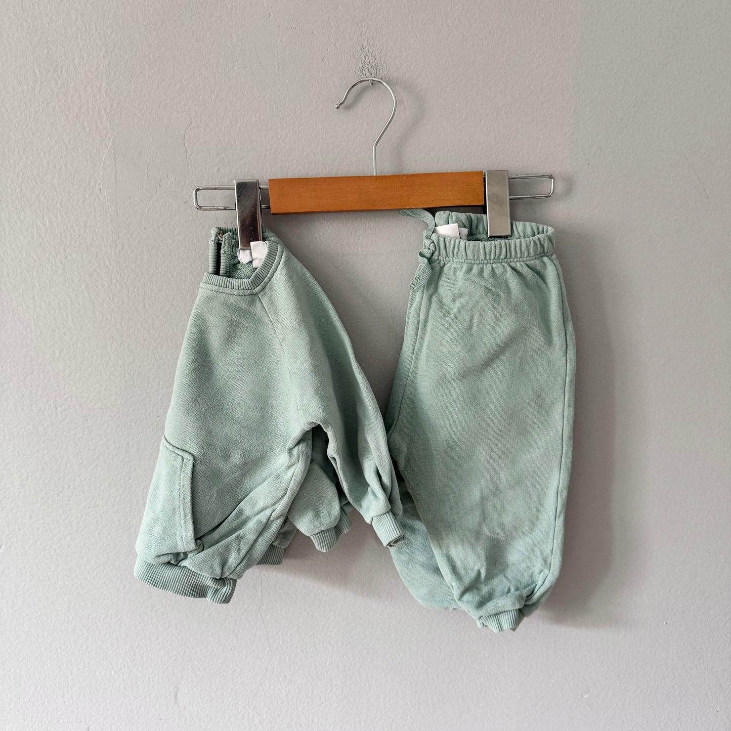 Zara / Blue sweatshirt & pants set / 6-12M