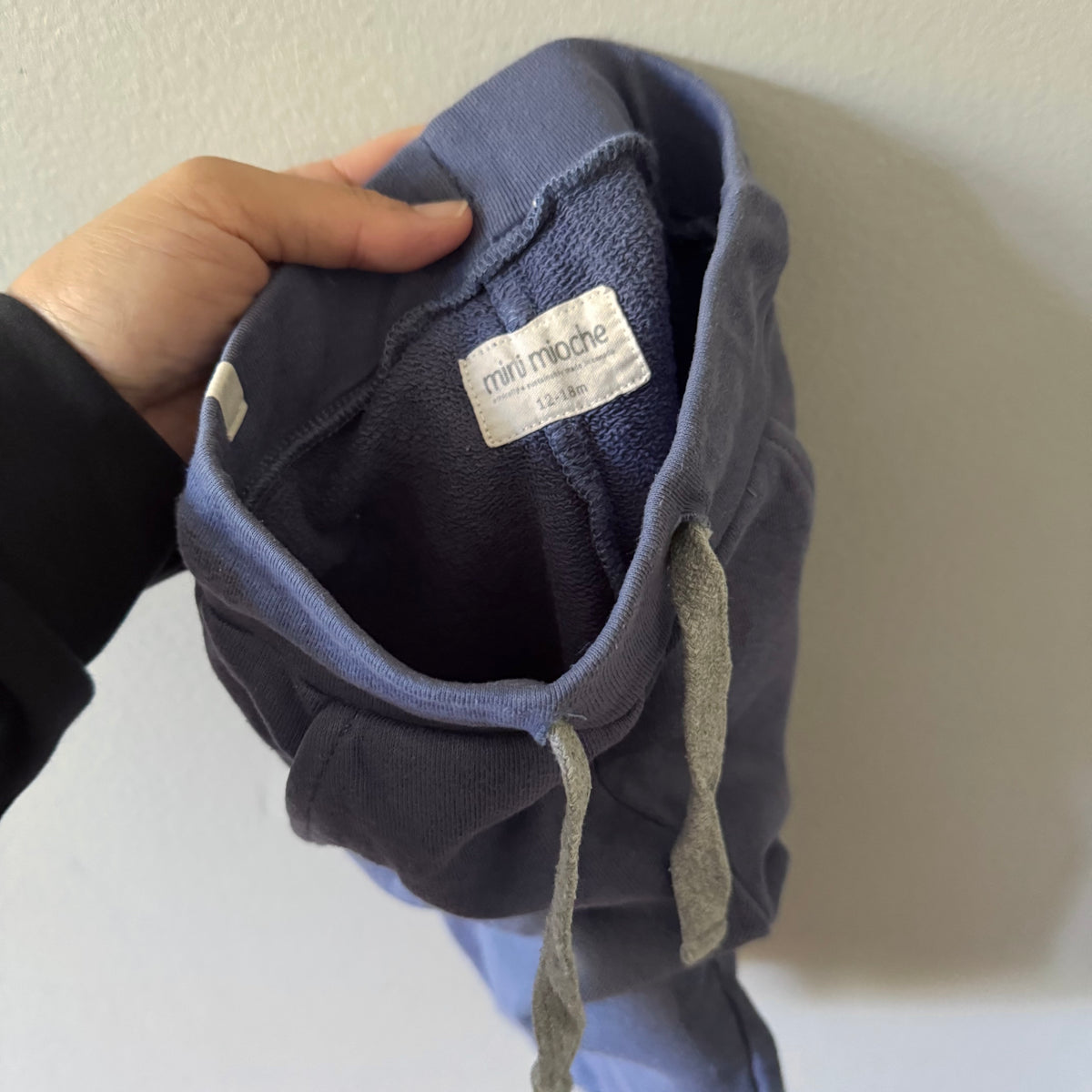 Mini mioche / Blue capri sweatpants / 12-18M