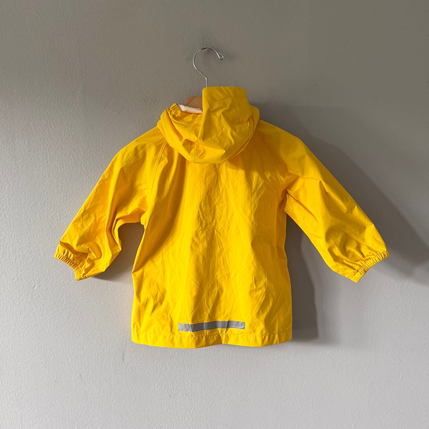 Mec / Yellow rain jacket / 12M