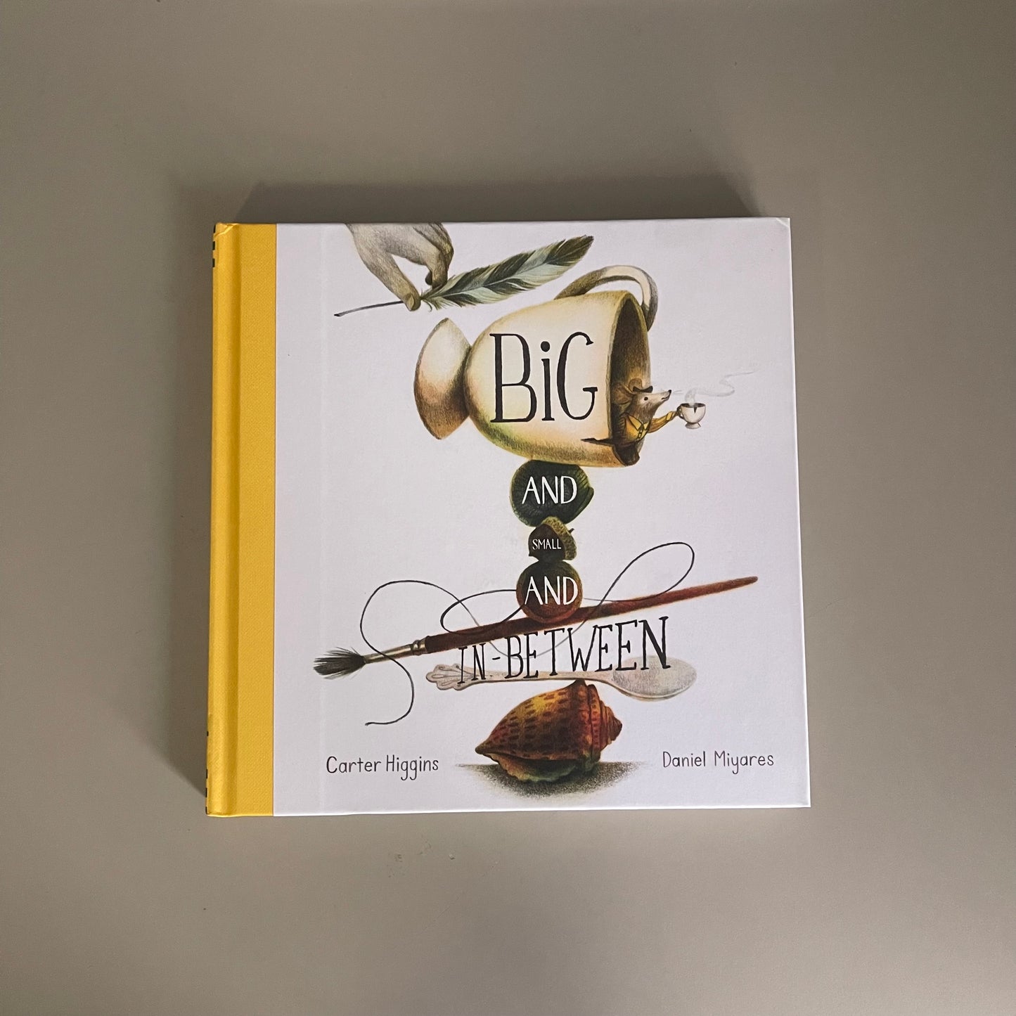 [Nouveauté] Petits, grands et moyens / Carter Higgins