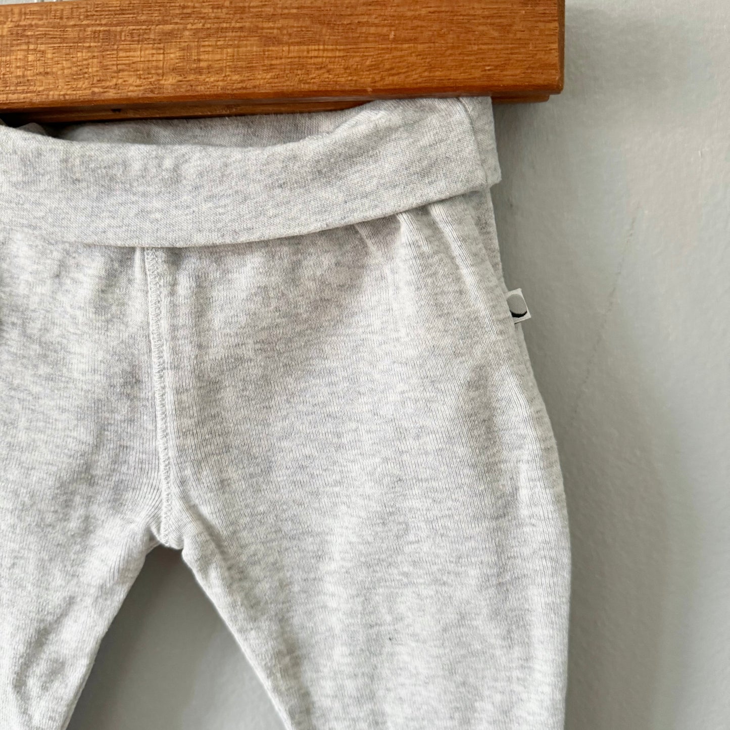 Petit Lem / Light grey harem pant / 9M