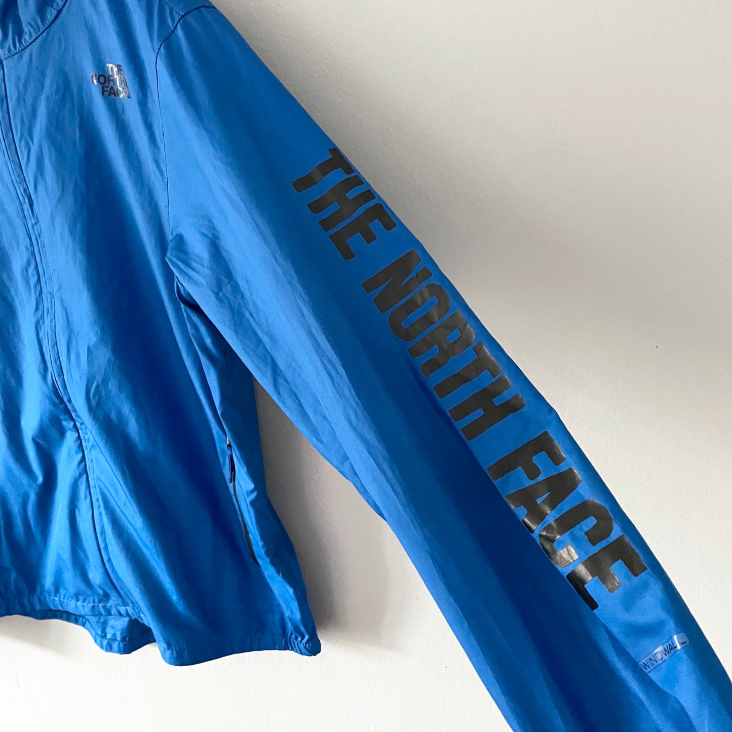 The North Face / Blue Windbreaker / 10-12Y