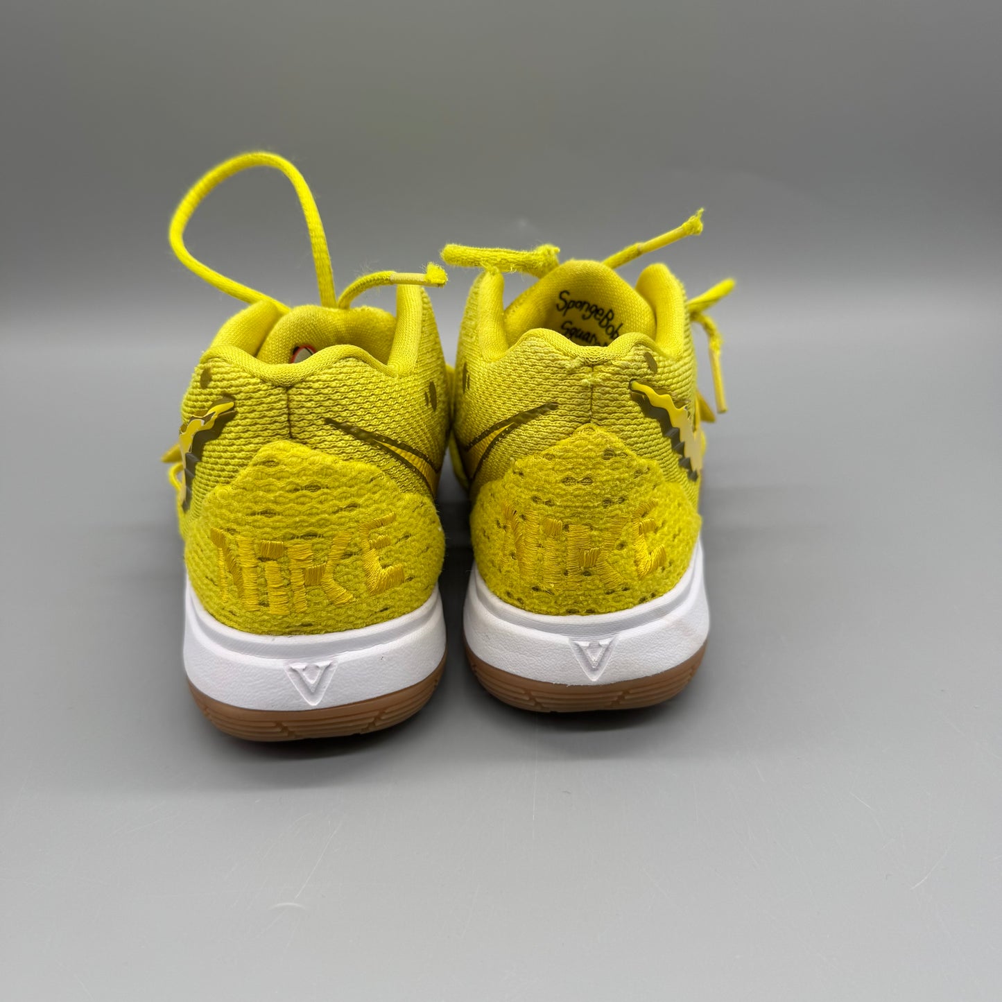[Extremely Rare - Dead Stock] Nike / Kyrie 5 Spongebob / Running Shoes / US13