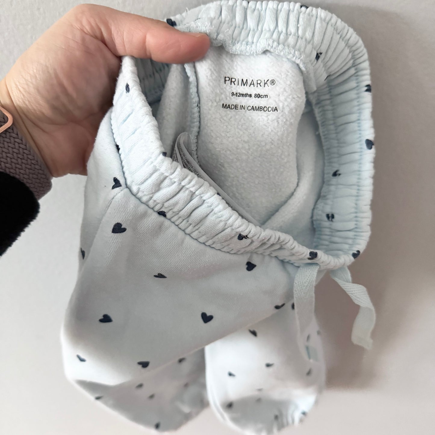 Primark / Pantalon de jogging bleu clair avec cœurs / 9-12M