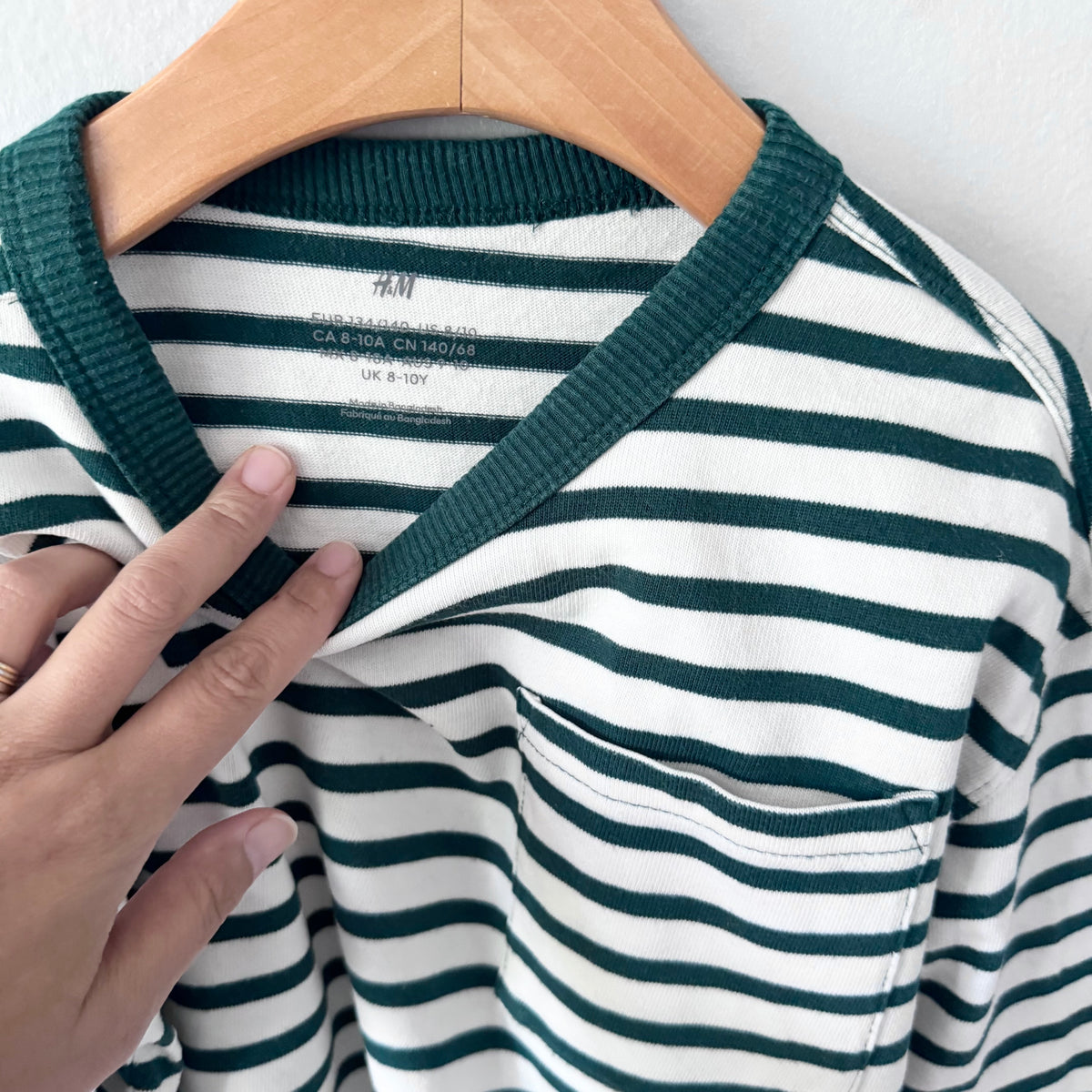 H&M / Green white stripe shirt / 8-10Y