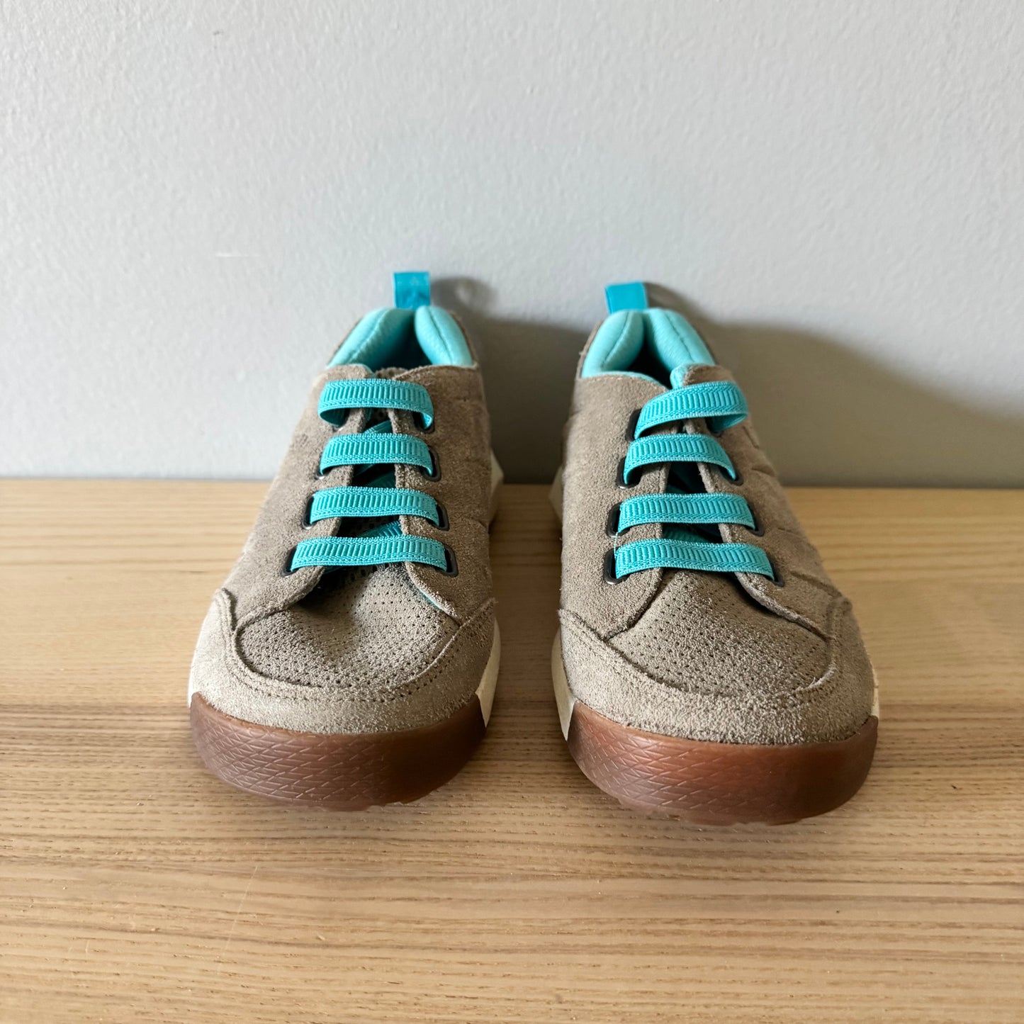 LL Bean / Grey suede shoes / J1 - New