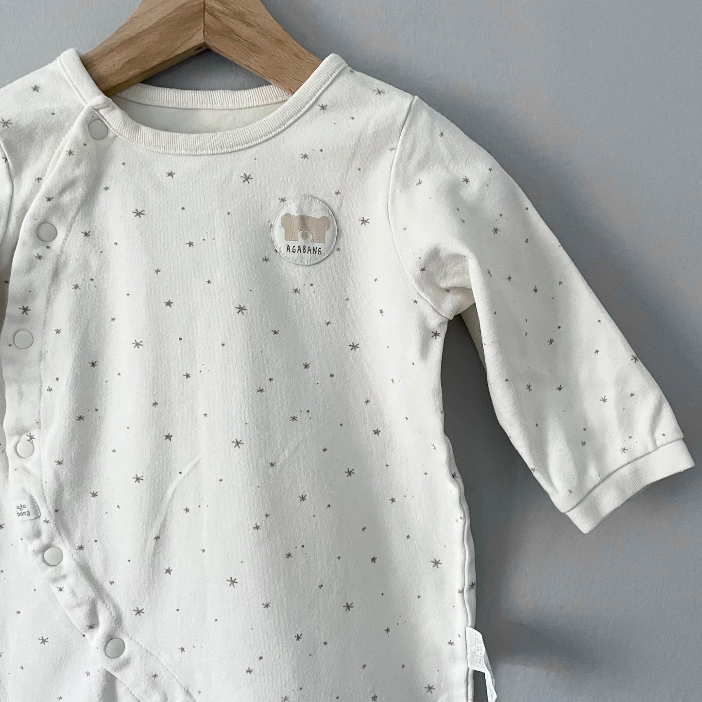 Agabang / Ivory x stars romper / 12M