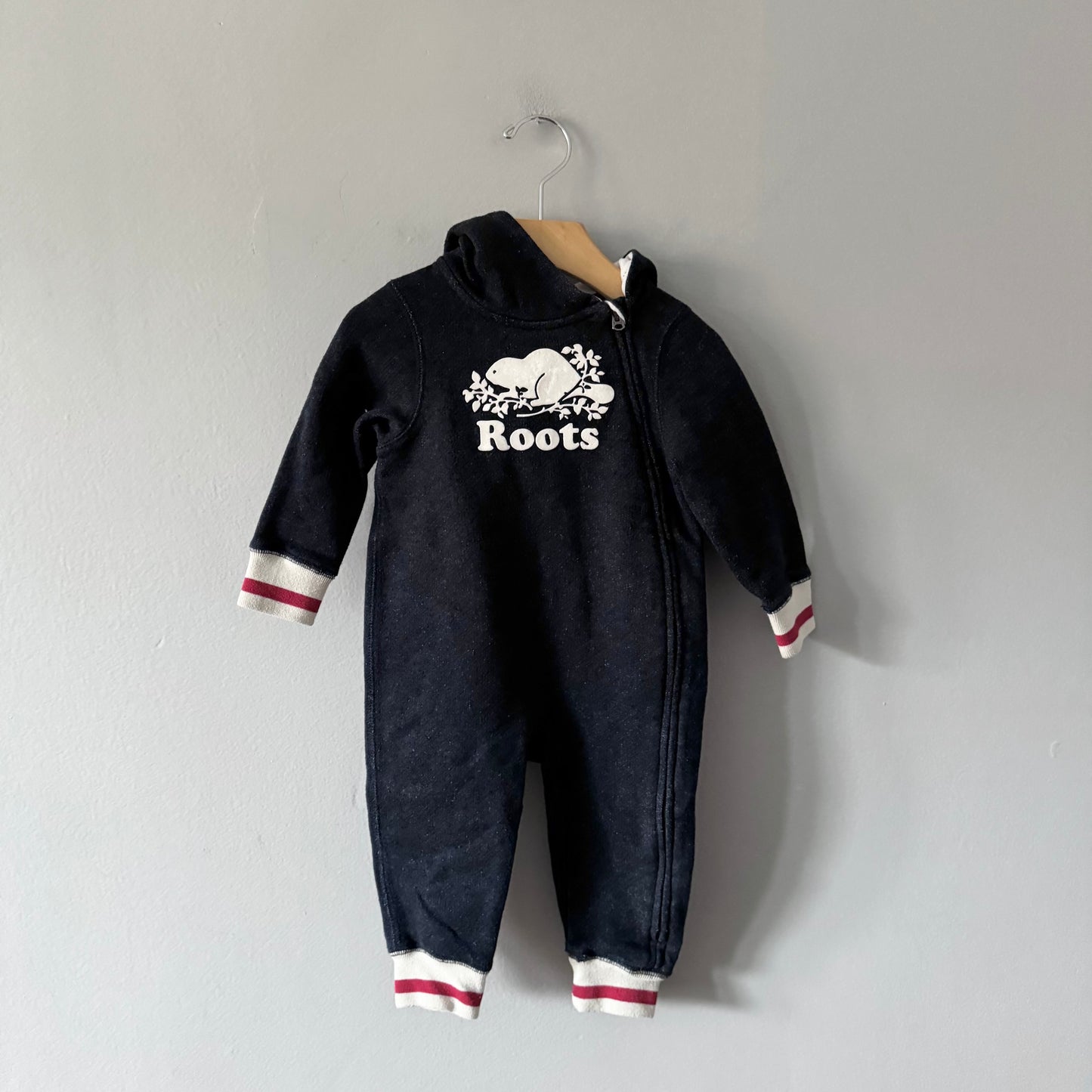 Roots / Black salt and pepper crew romper / 12-18M