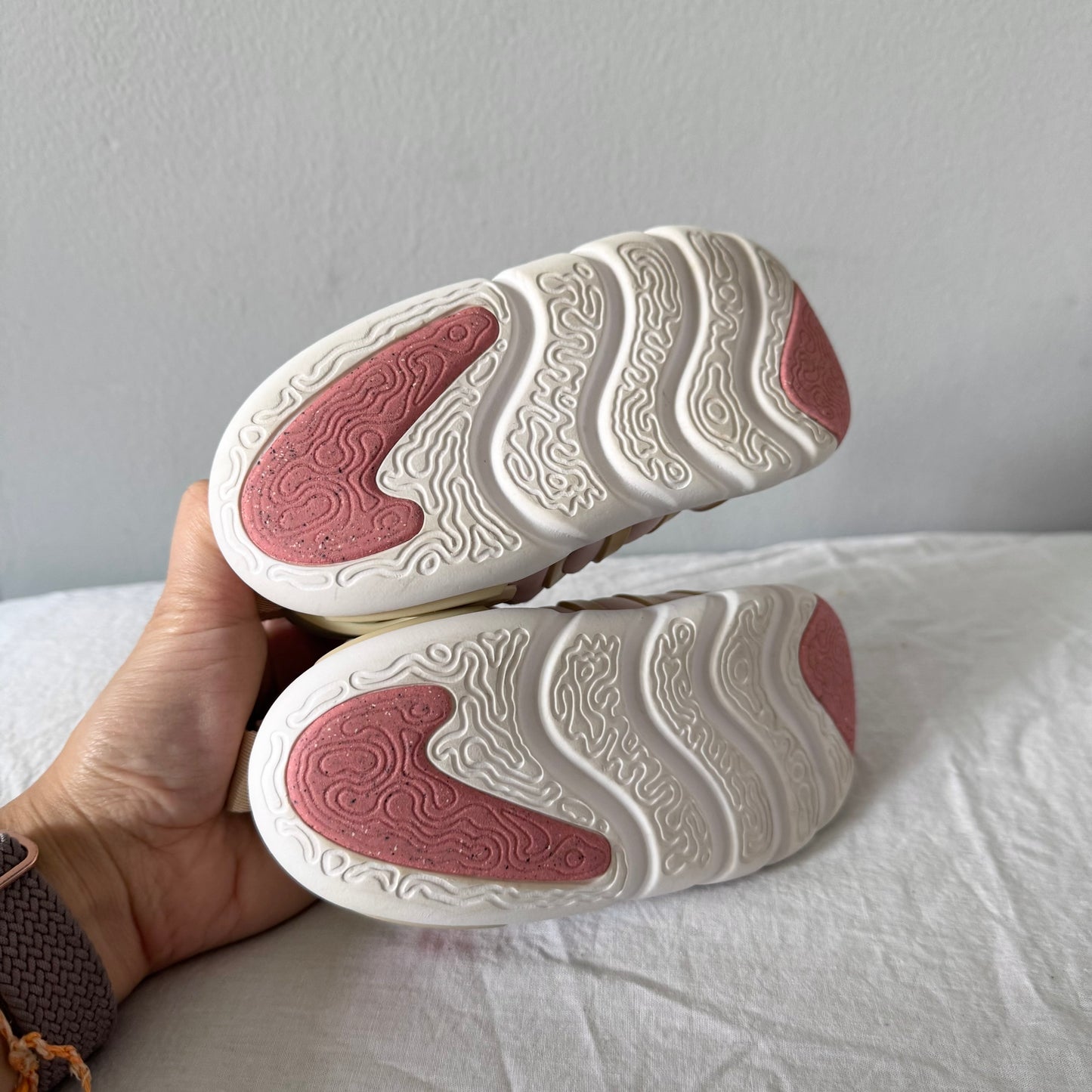 Nike / Running Shoes / US9