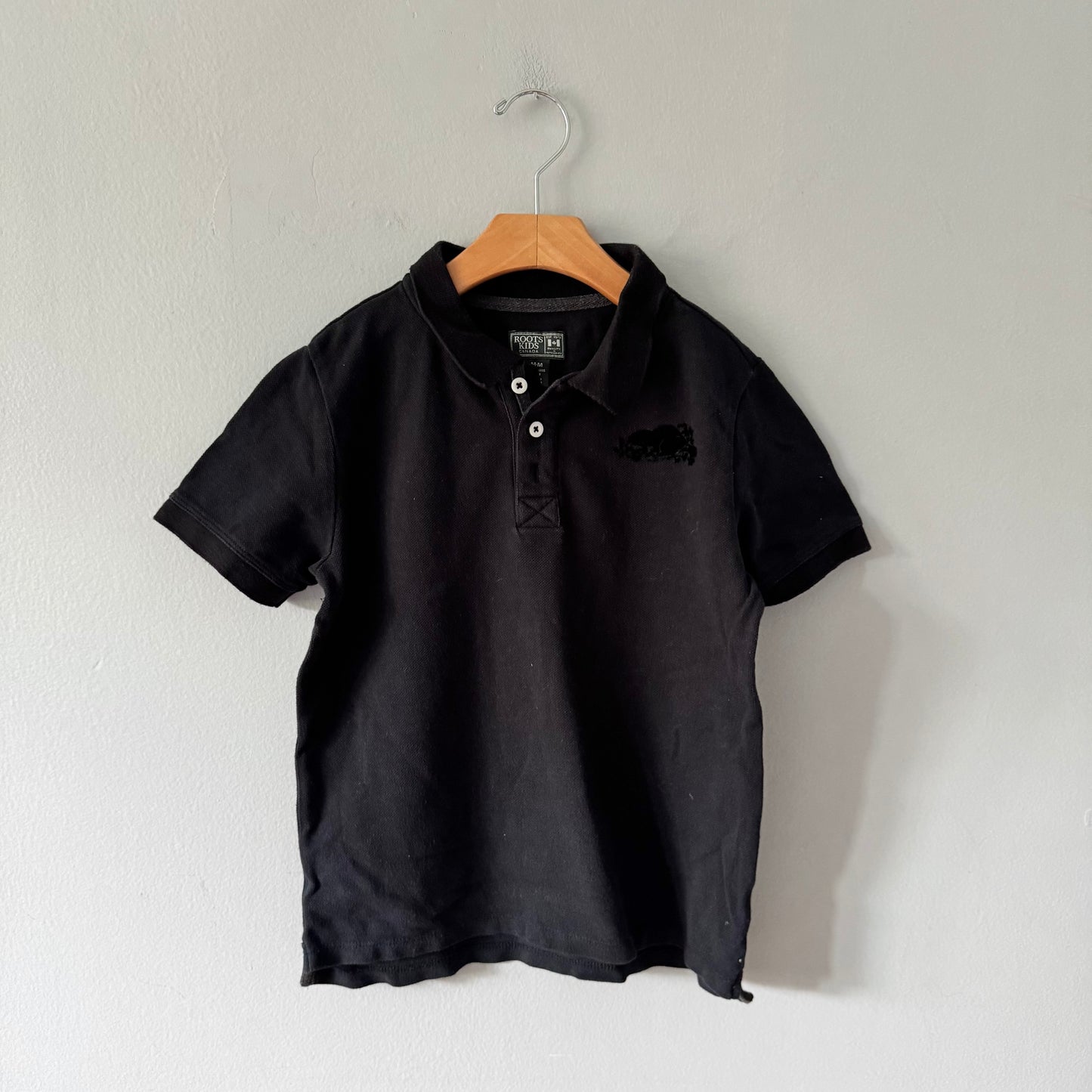 Roots / Black polo shirt / 7-8Y