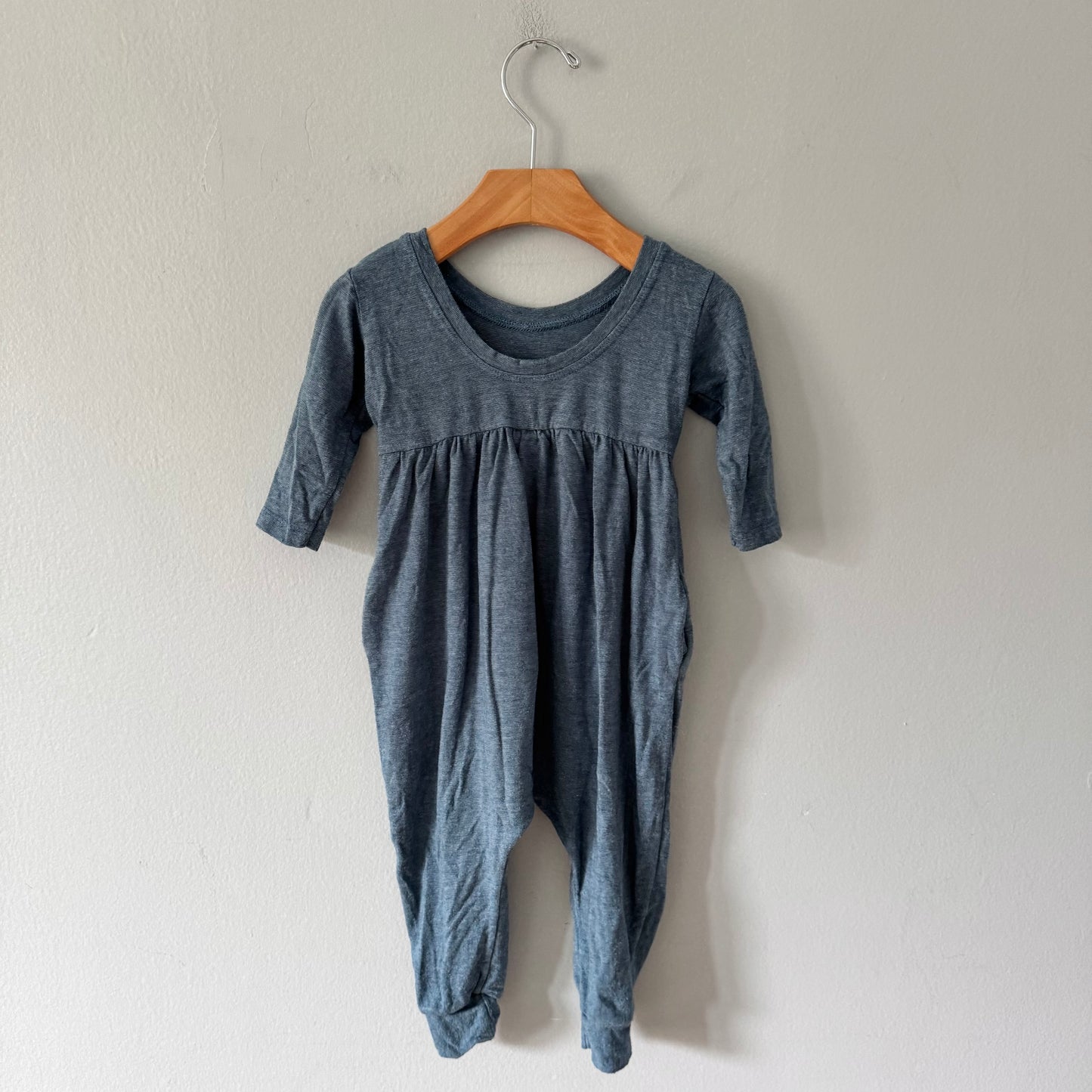 Nest + Nerture / Smokey blue romper / 6-12M