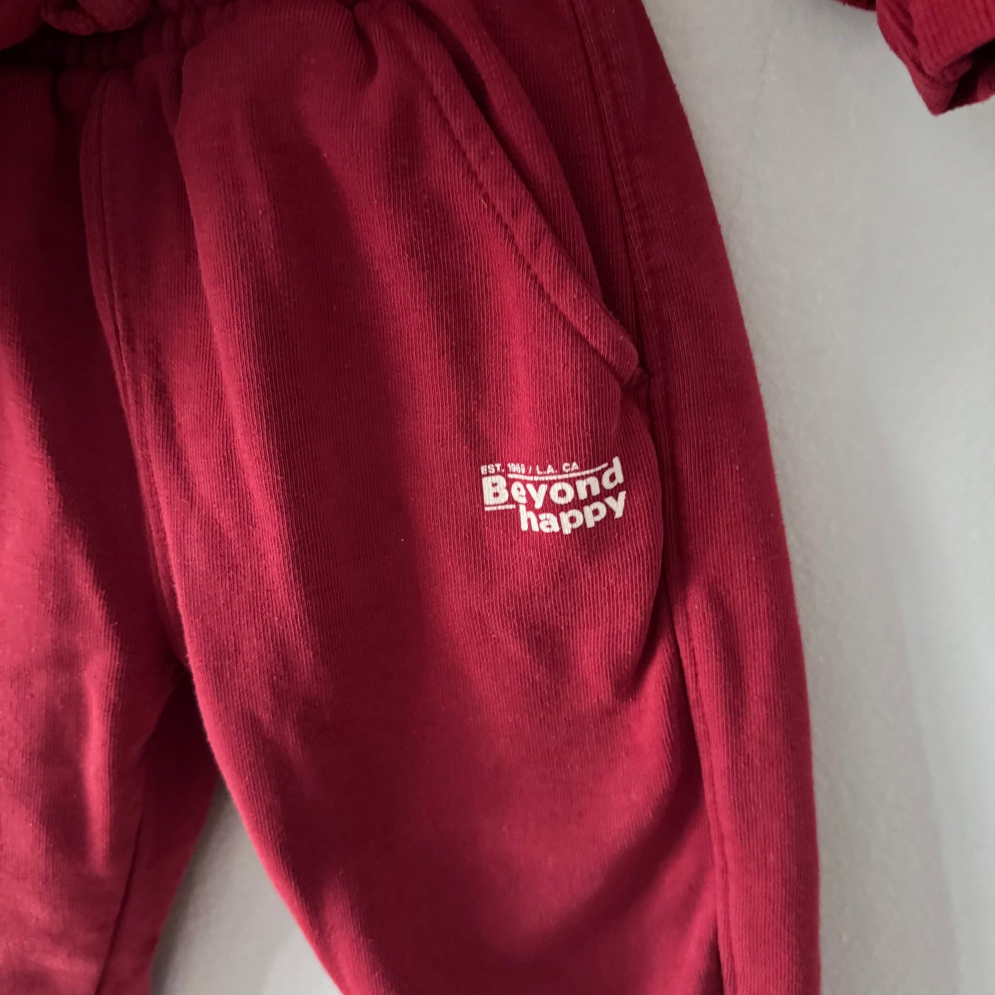 Zara / Red sweatshirt & pants set / 18-24M