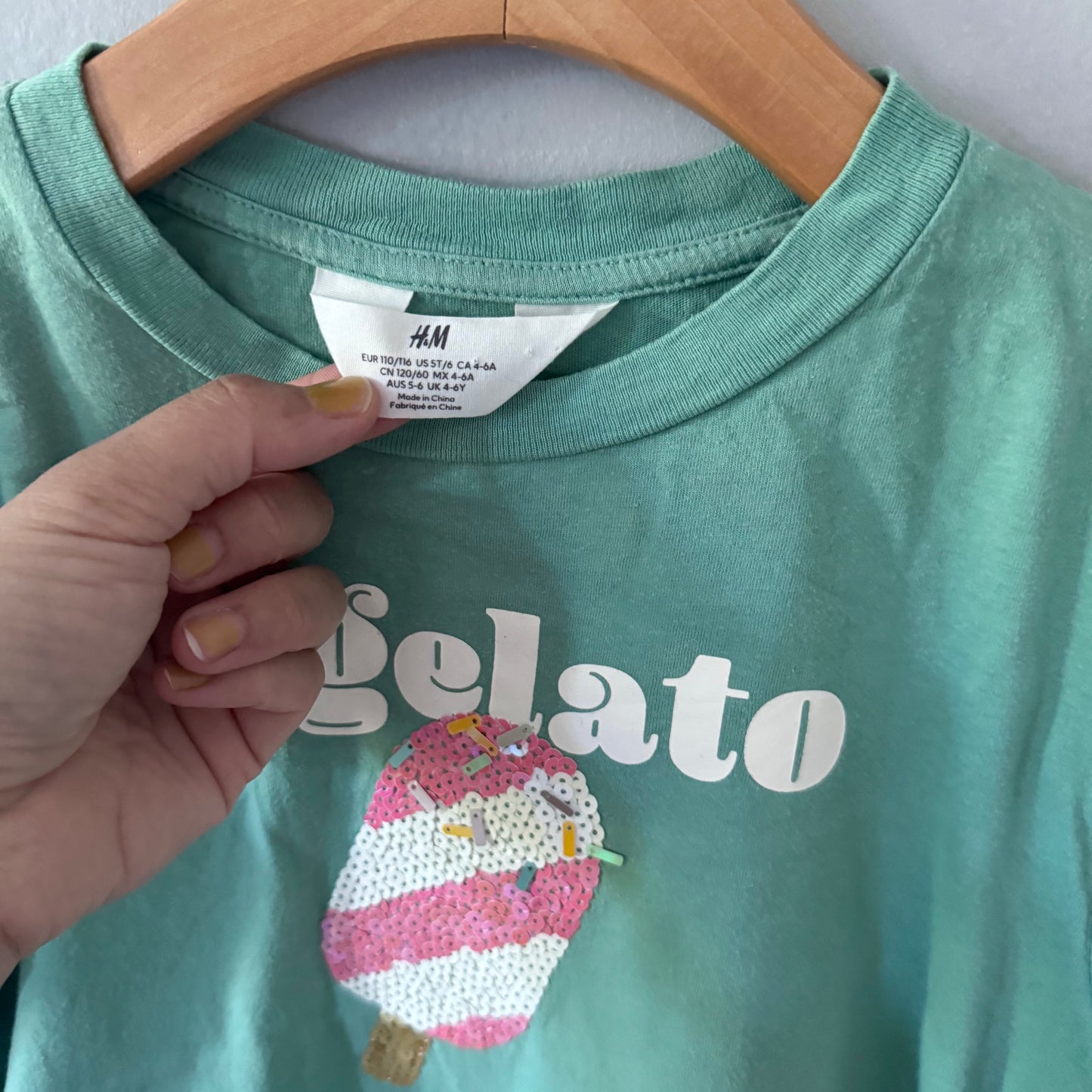 H&M / Green x gelato T-shirt / 4-6Y