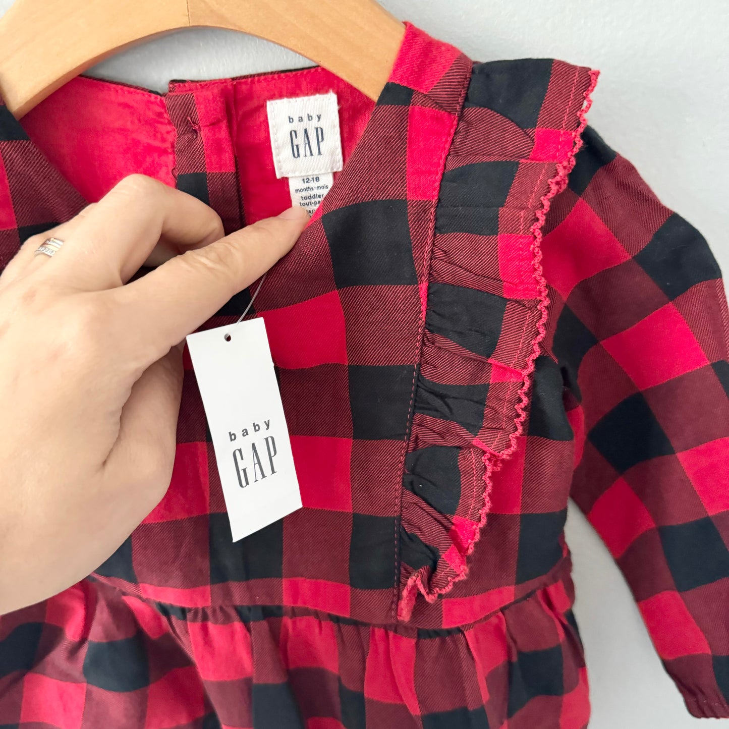 Gap / Red x black plaid tunic / 12-18M