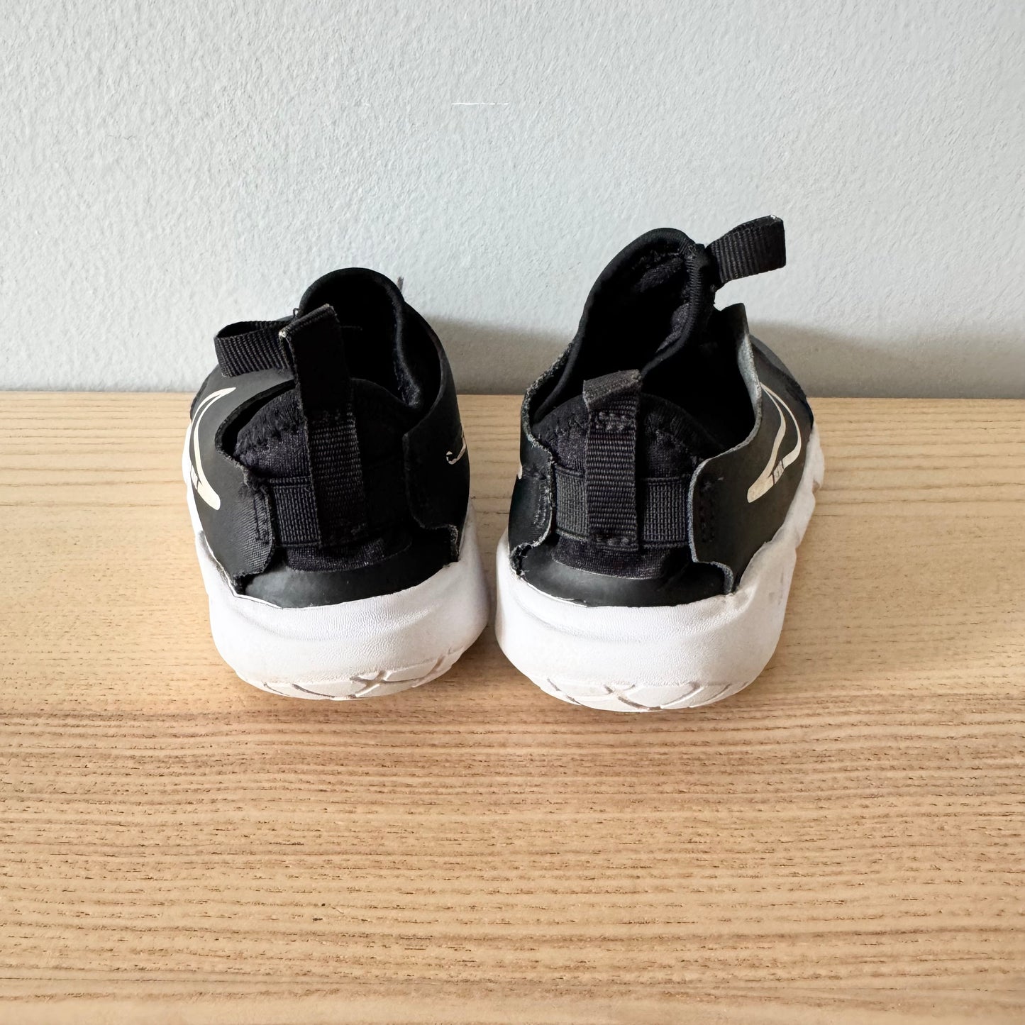 Nike / Sneaker / US10