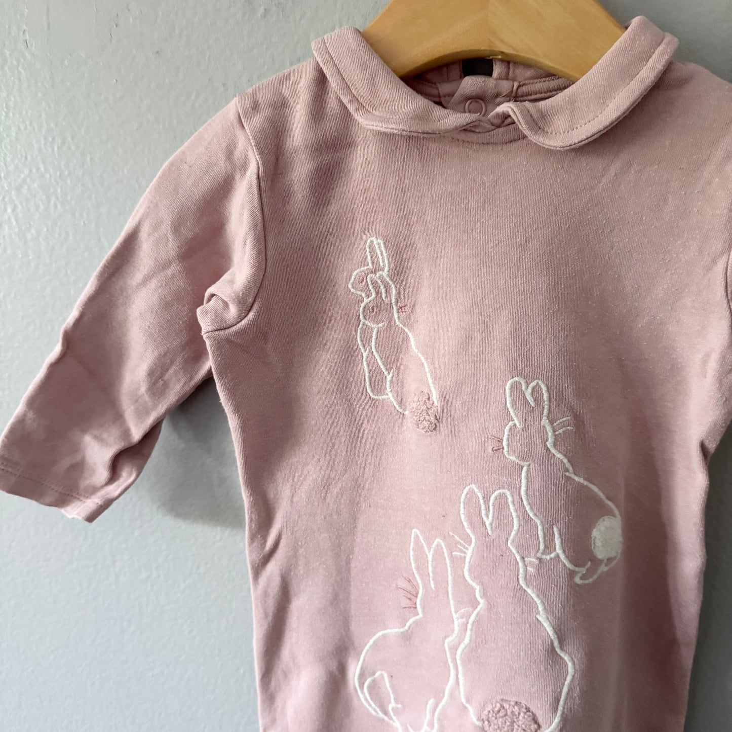M&S / Pink Peter Rabbit romper / 6-9M