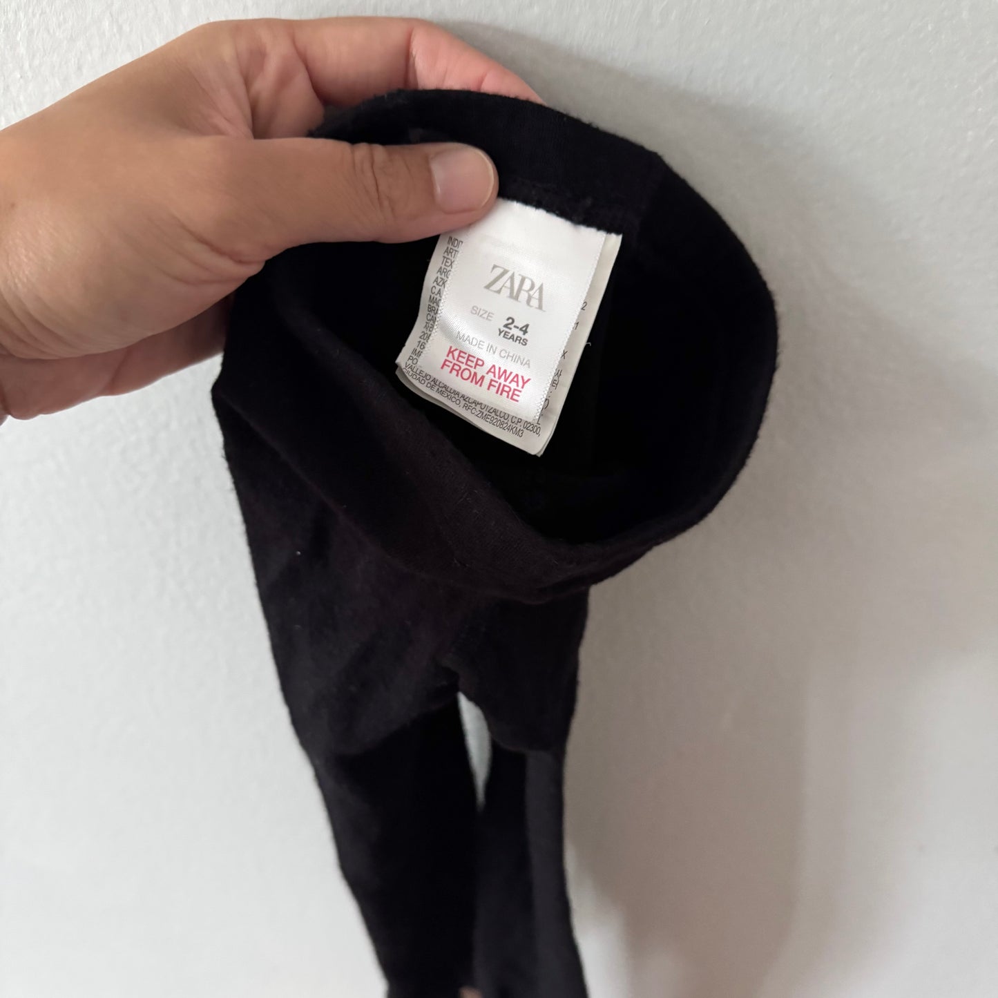 Zara / Set of tights / 2-4Y