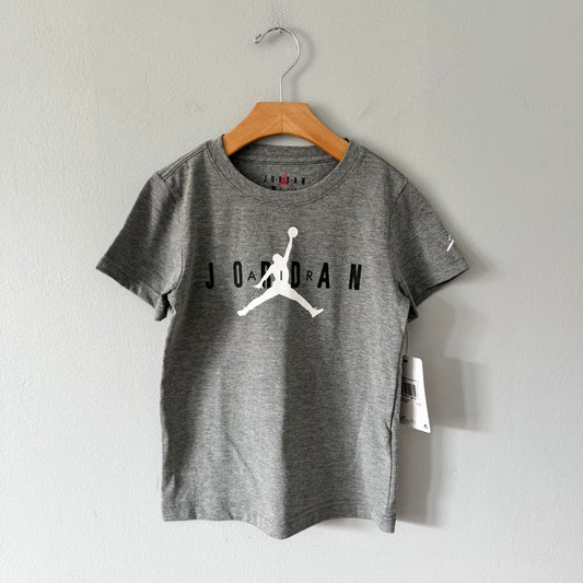 Jordan / T-shirt gris / 5-6 ans - Neuf avec étiquette
