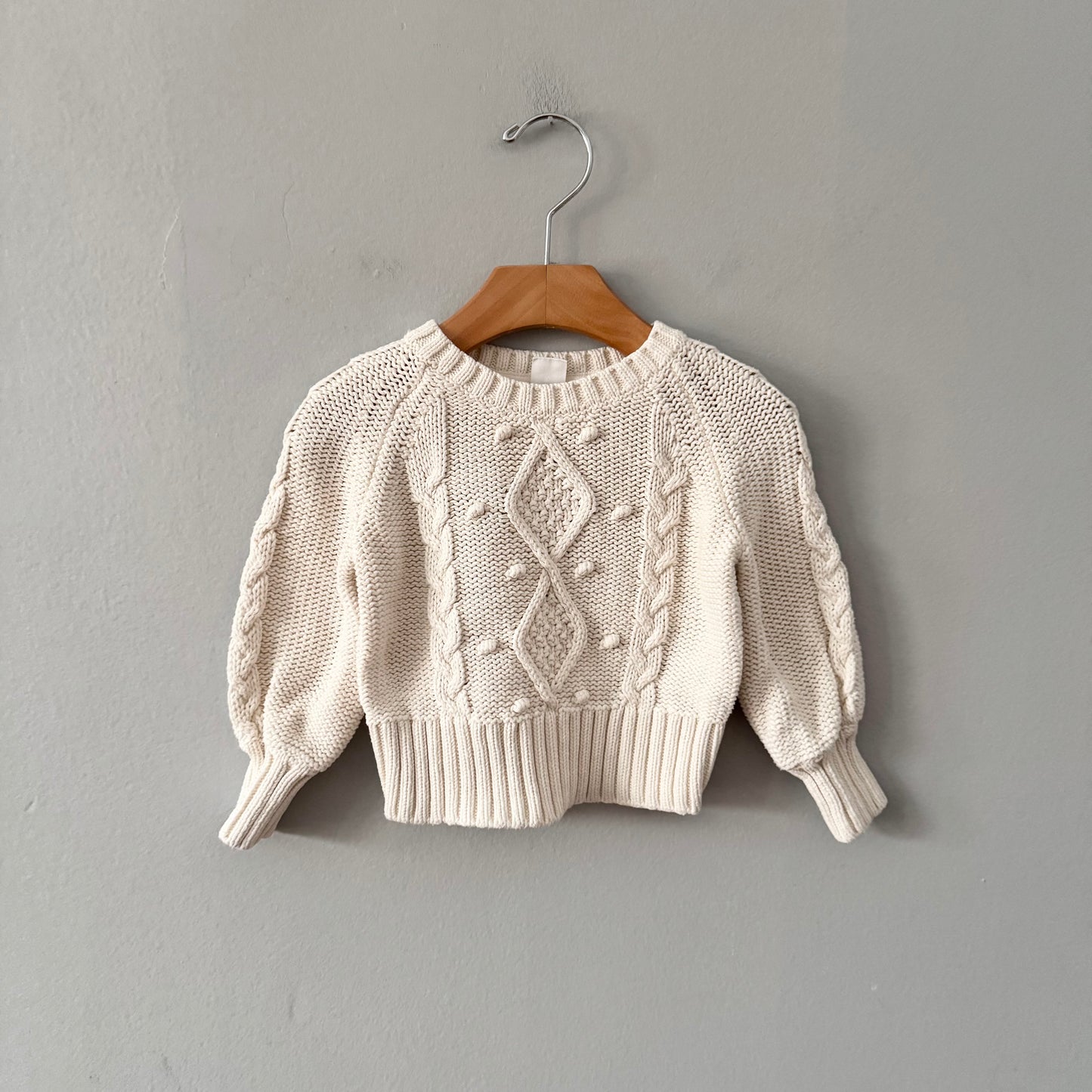 Gap / White cable knit / 12-18M