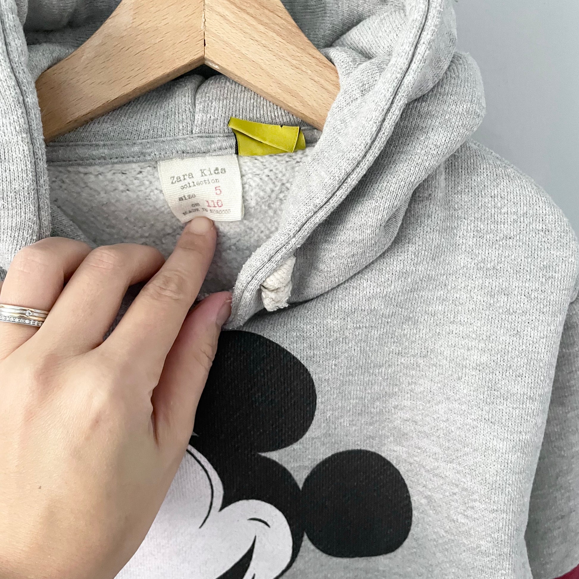 Zara disney hot sale hoodie