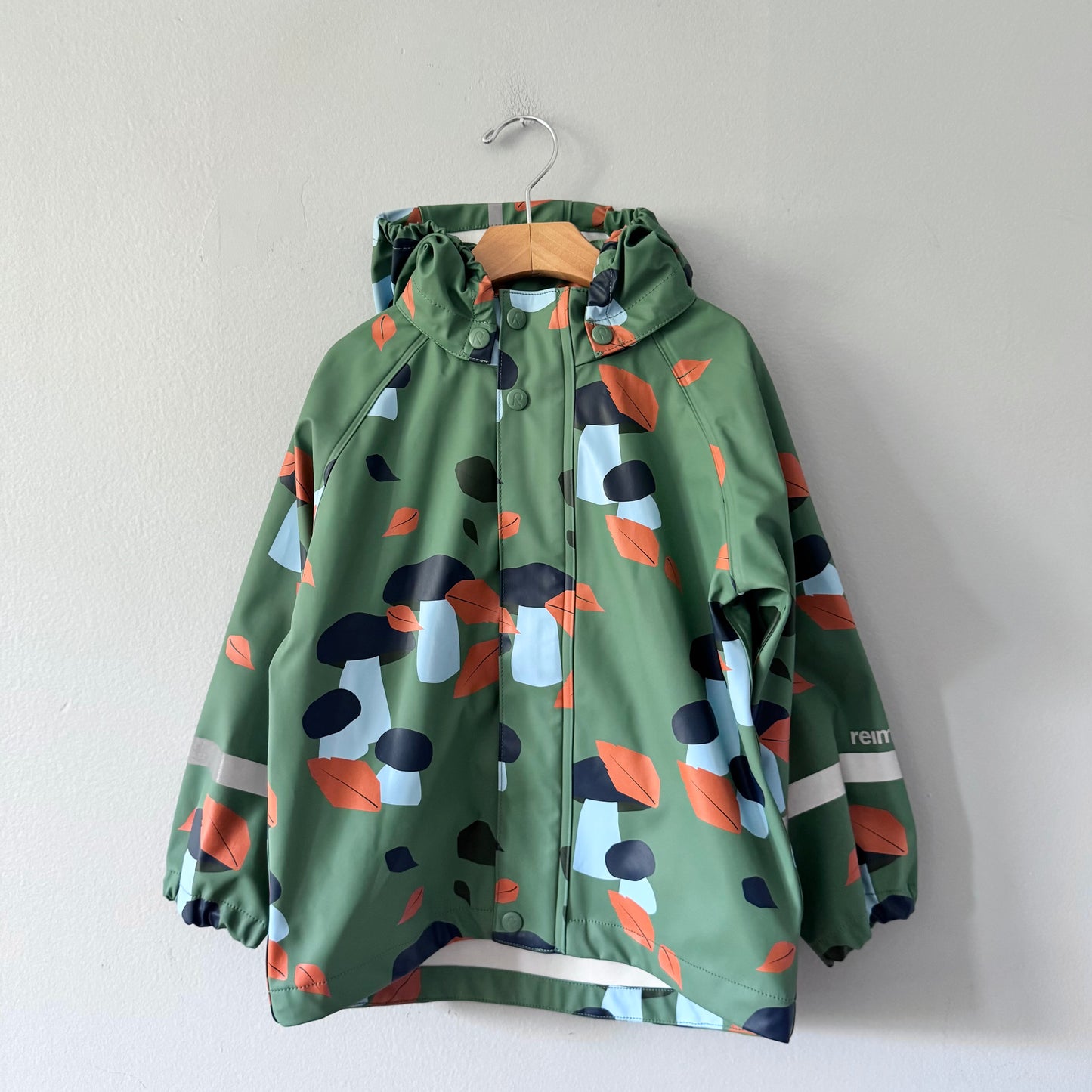 Reima / Green rain jacket / 104(3Y)