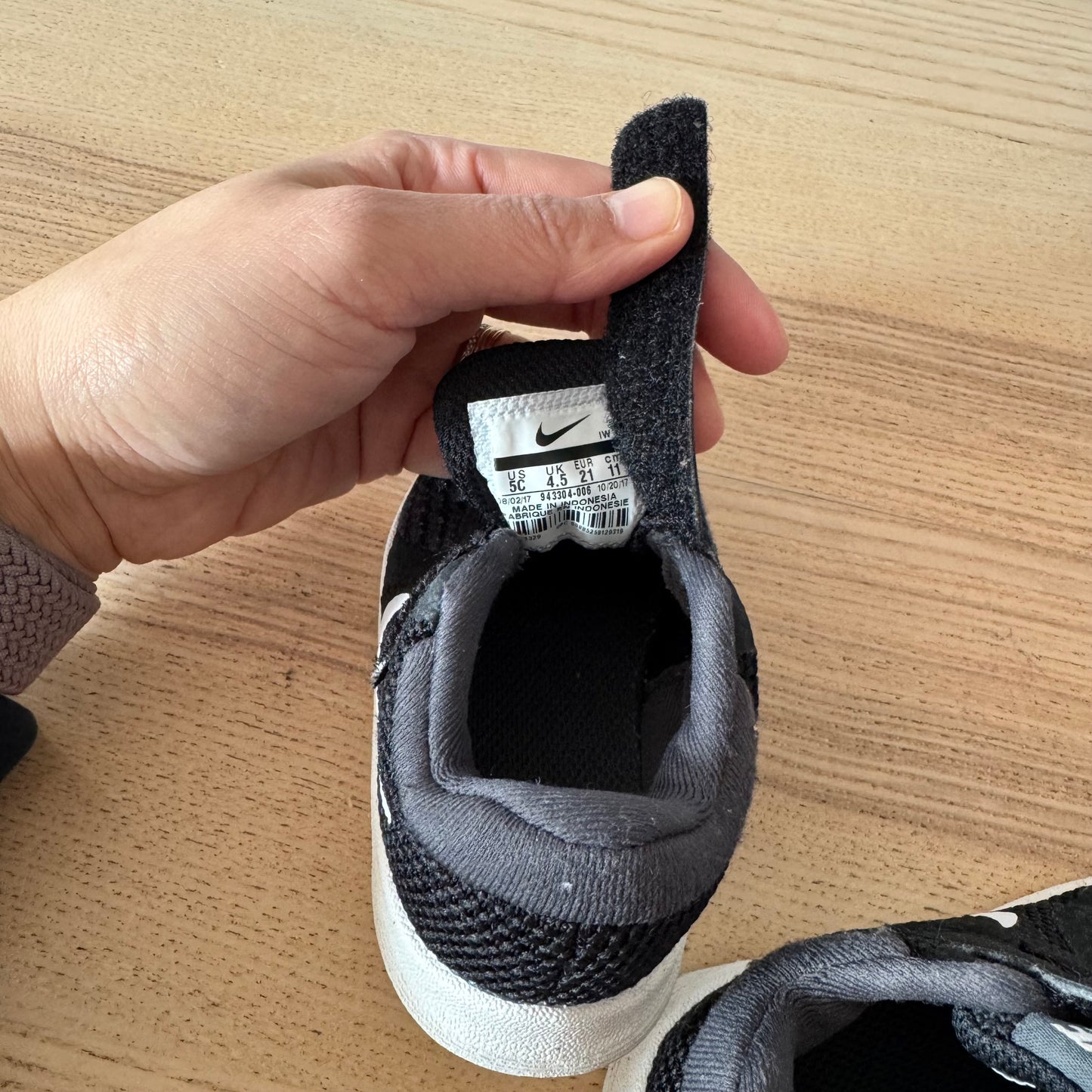 Nike / Baskets / US5