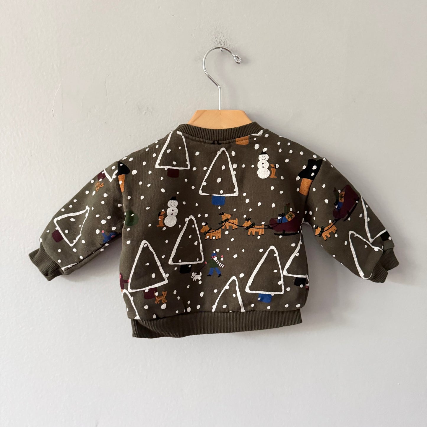 Zara / Dark brown holiday sweatshirt / 6-9M