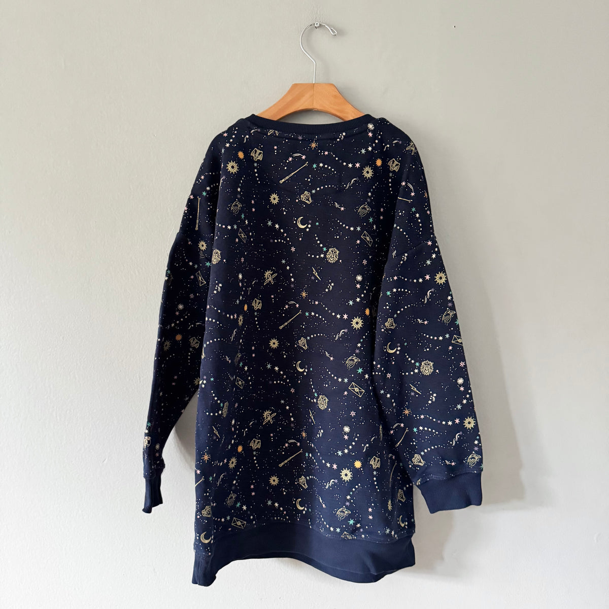 Harry Potter x M&S / Navy sweatshirt / 10-11Y