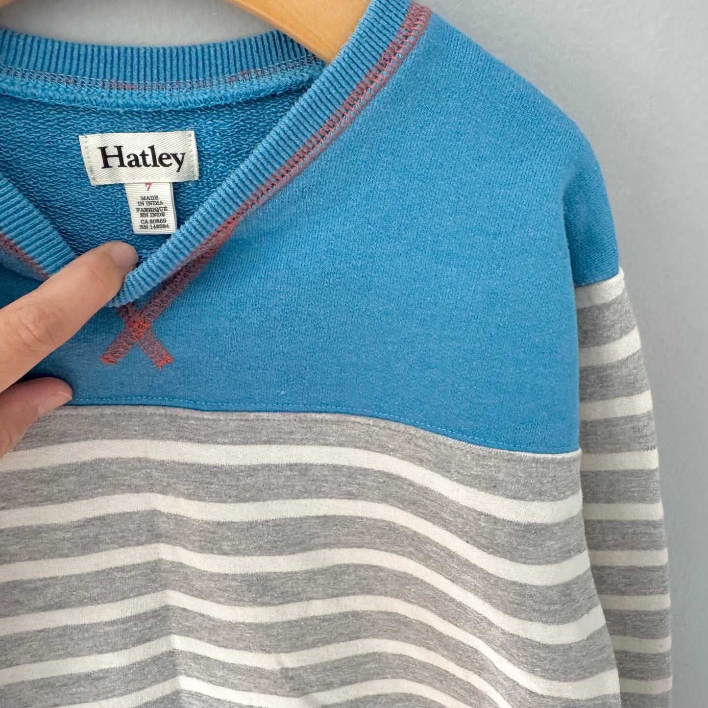 Hatley / Blue x stripe sweatshirt / 7Y