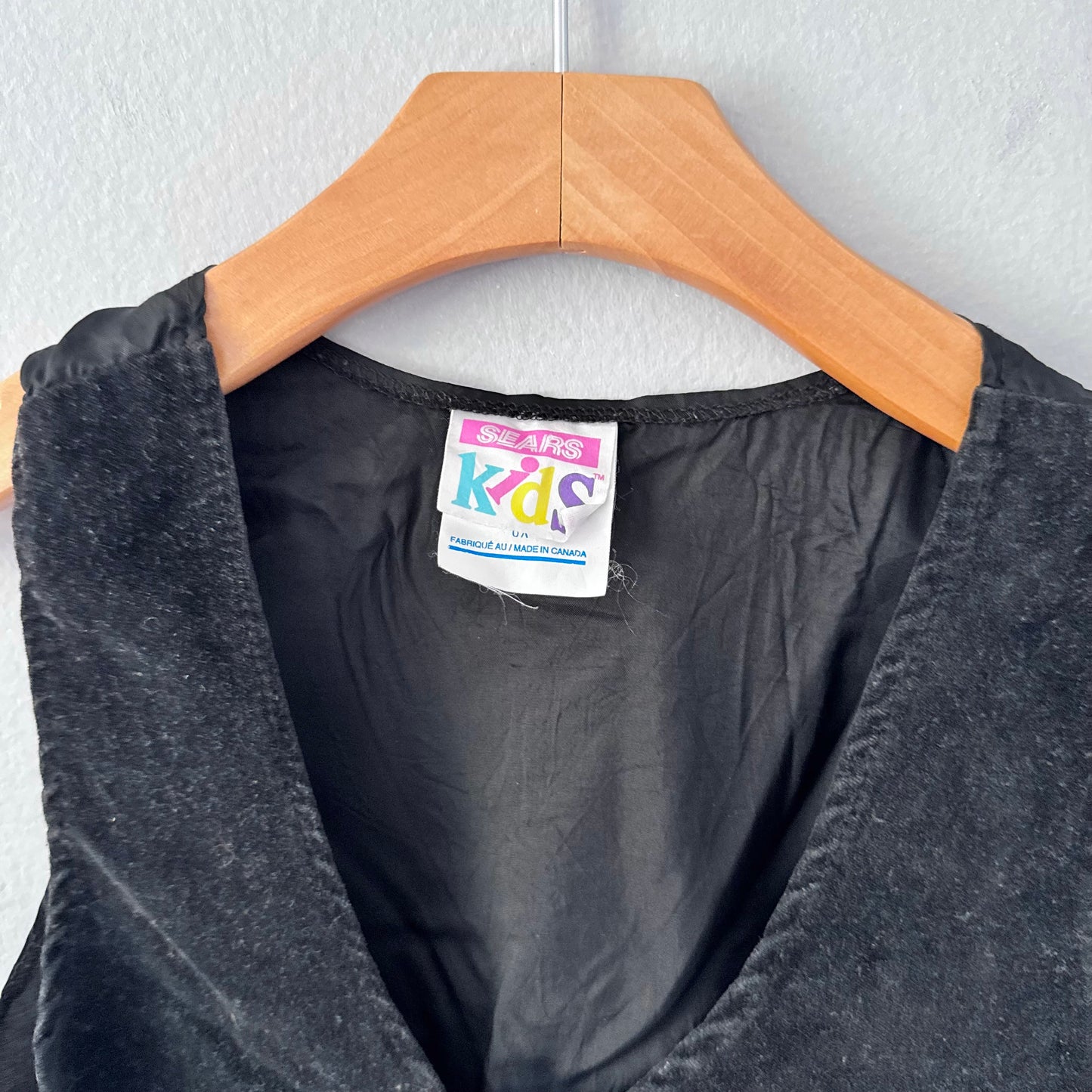 Vintage Sears / Black velour vest / 6Y(Fits 3Y+)