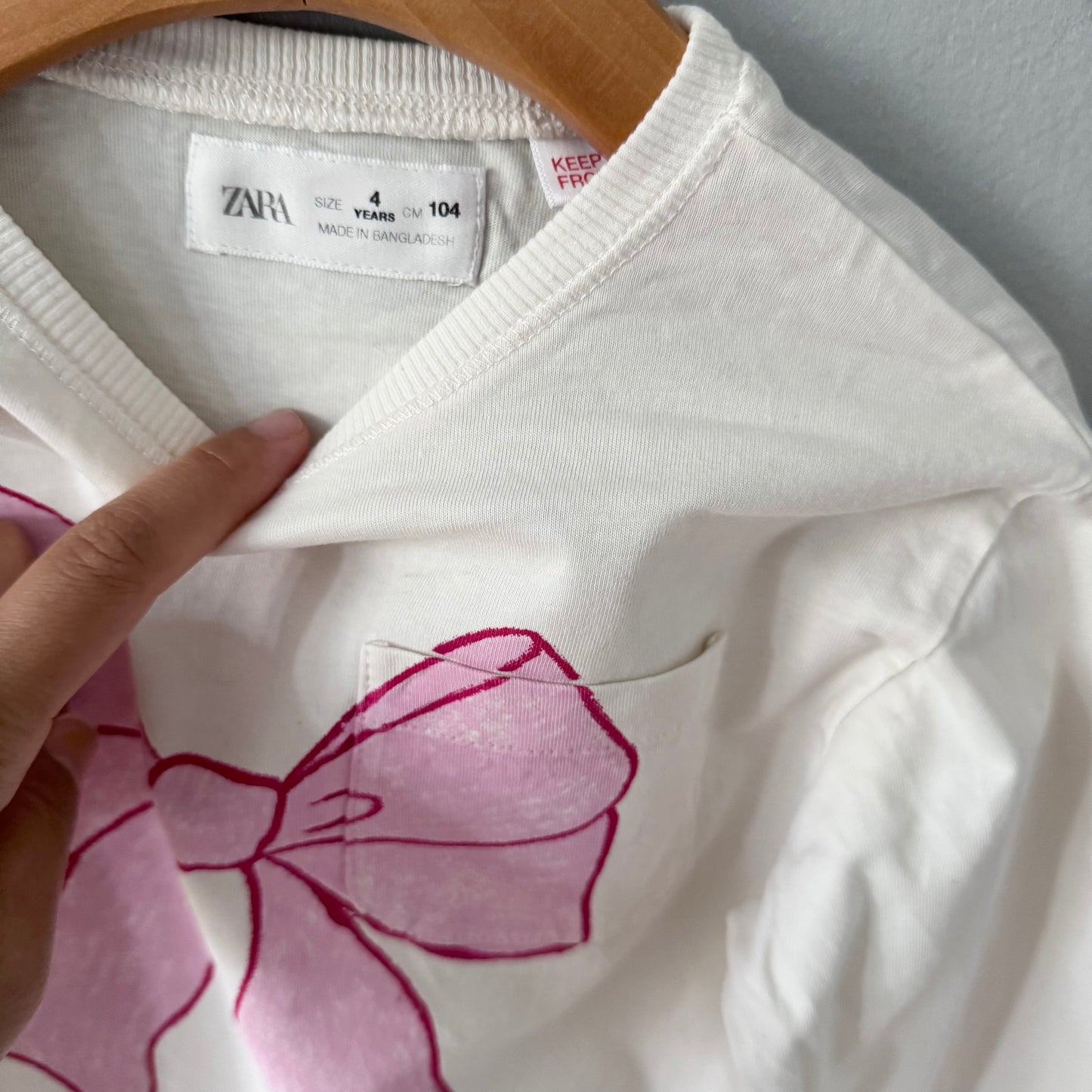 Zara / White x ribbon long sleeve / 4Y