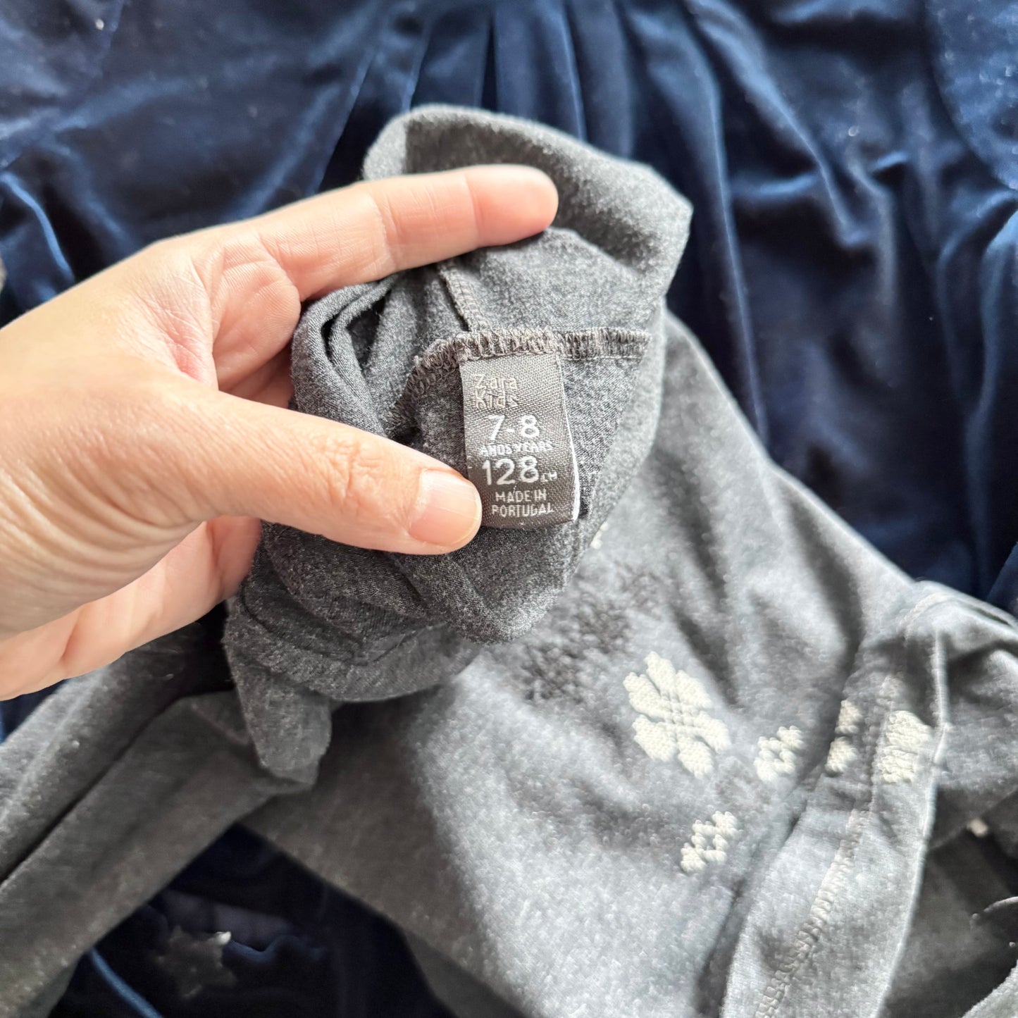 Zara / Haut gris col roulé / 7-8 ans