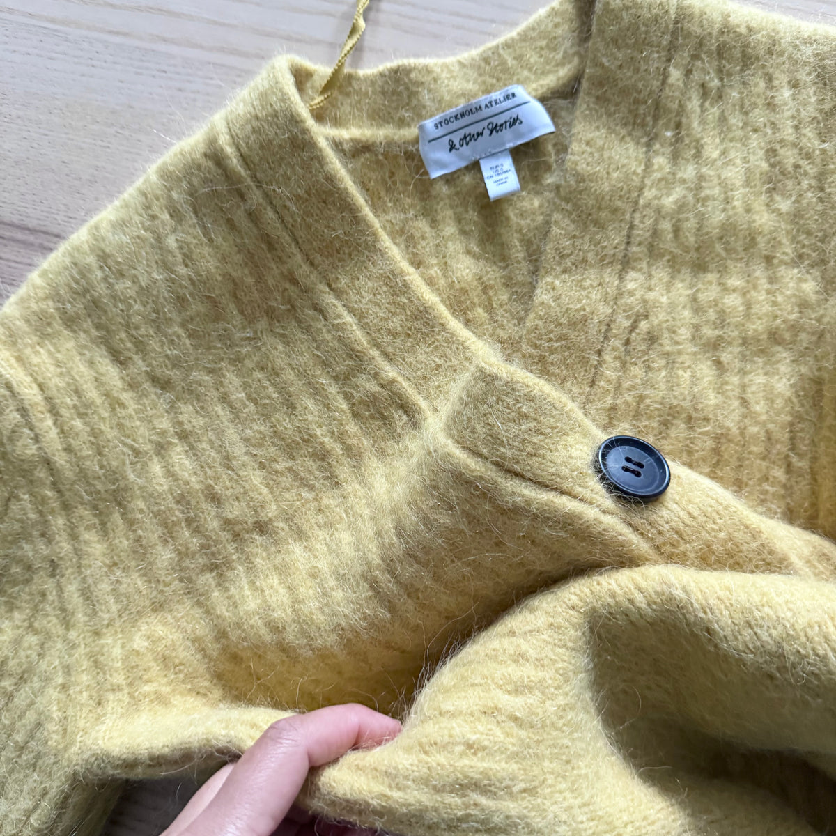 & Other Stories / Yellow alpaca wool cardigan / S