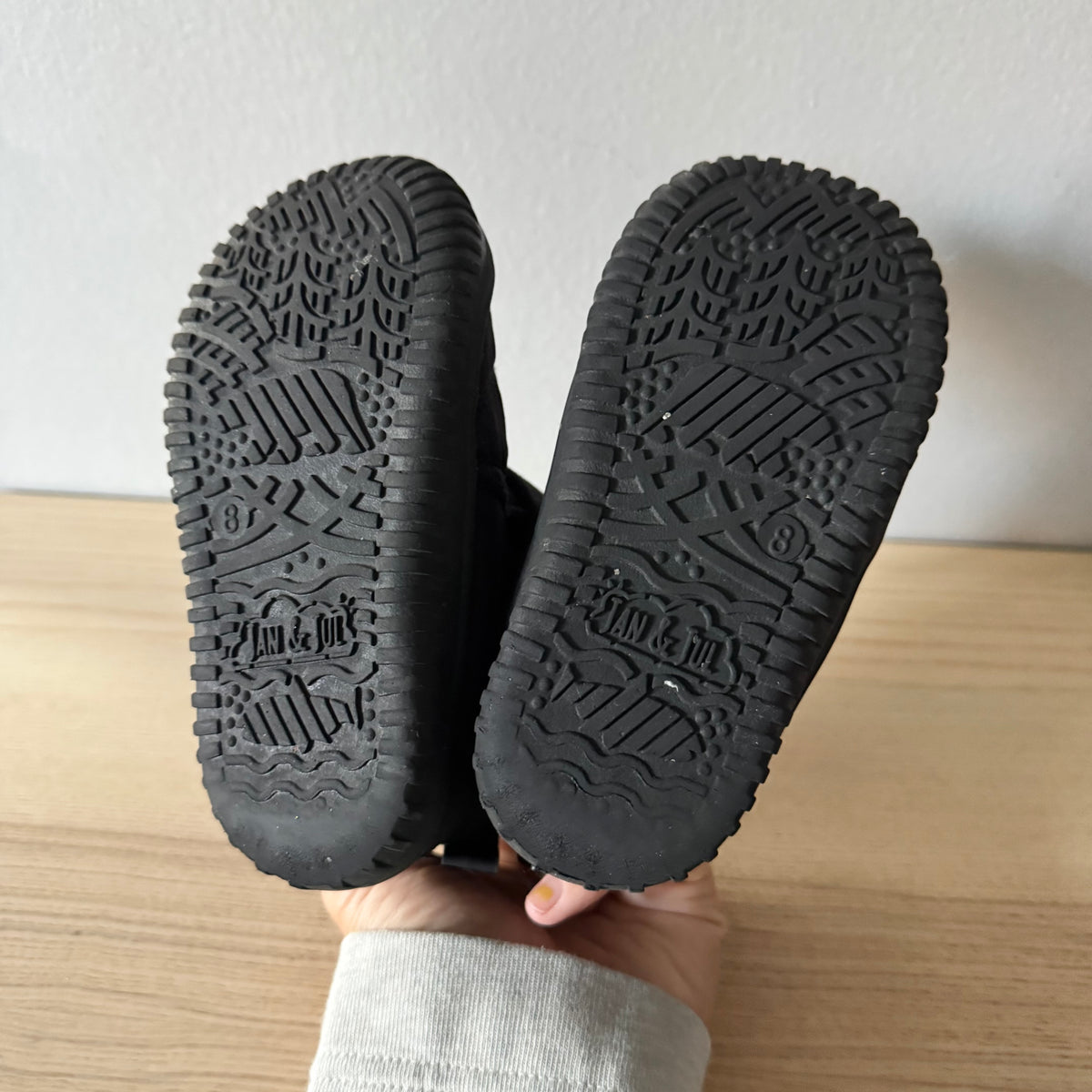 Jan & Jul / Snow boots / US8