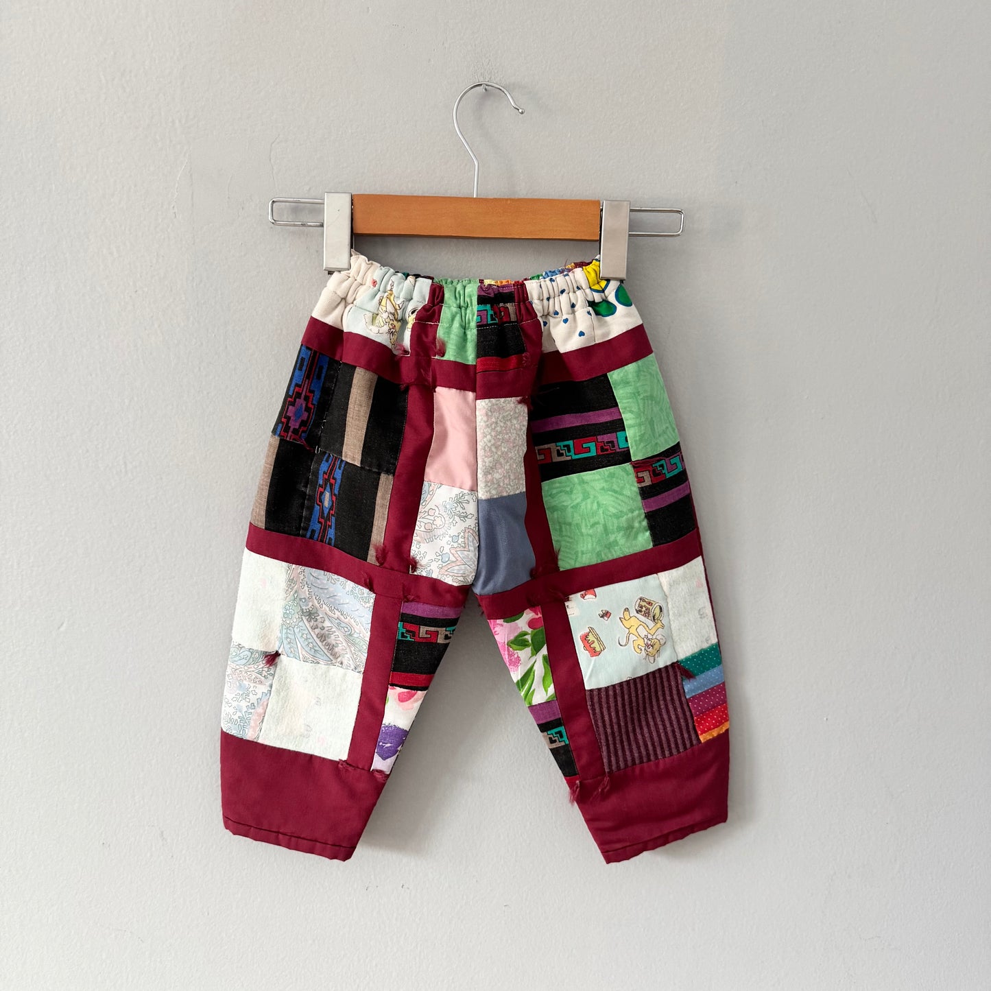 TUP / Upcycle playful pants / 12-18M