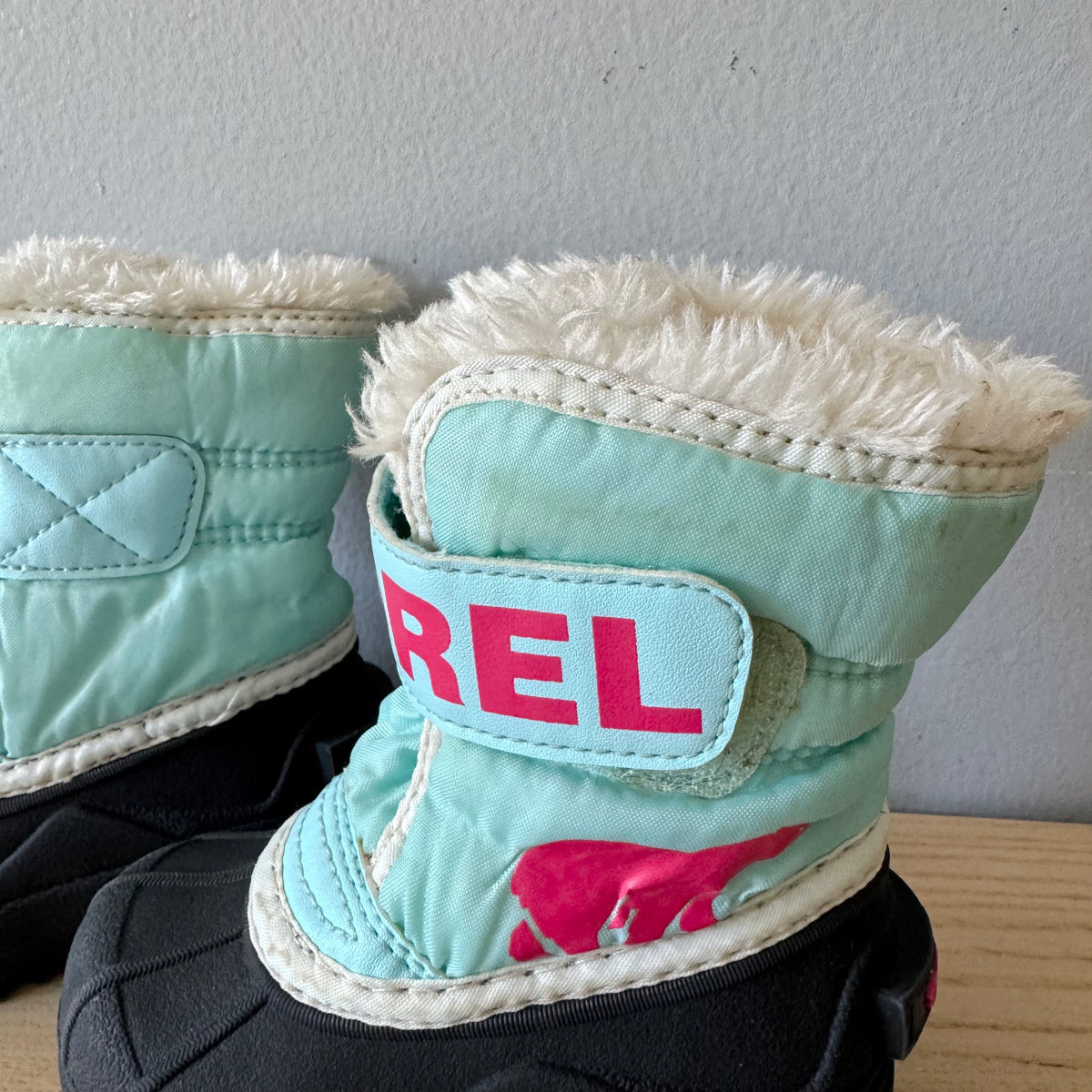 Sorel / Snow boots / US5