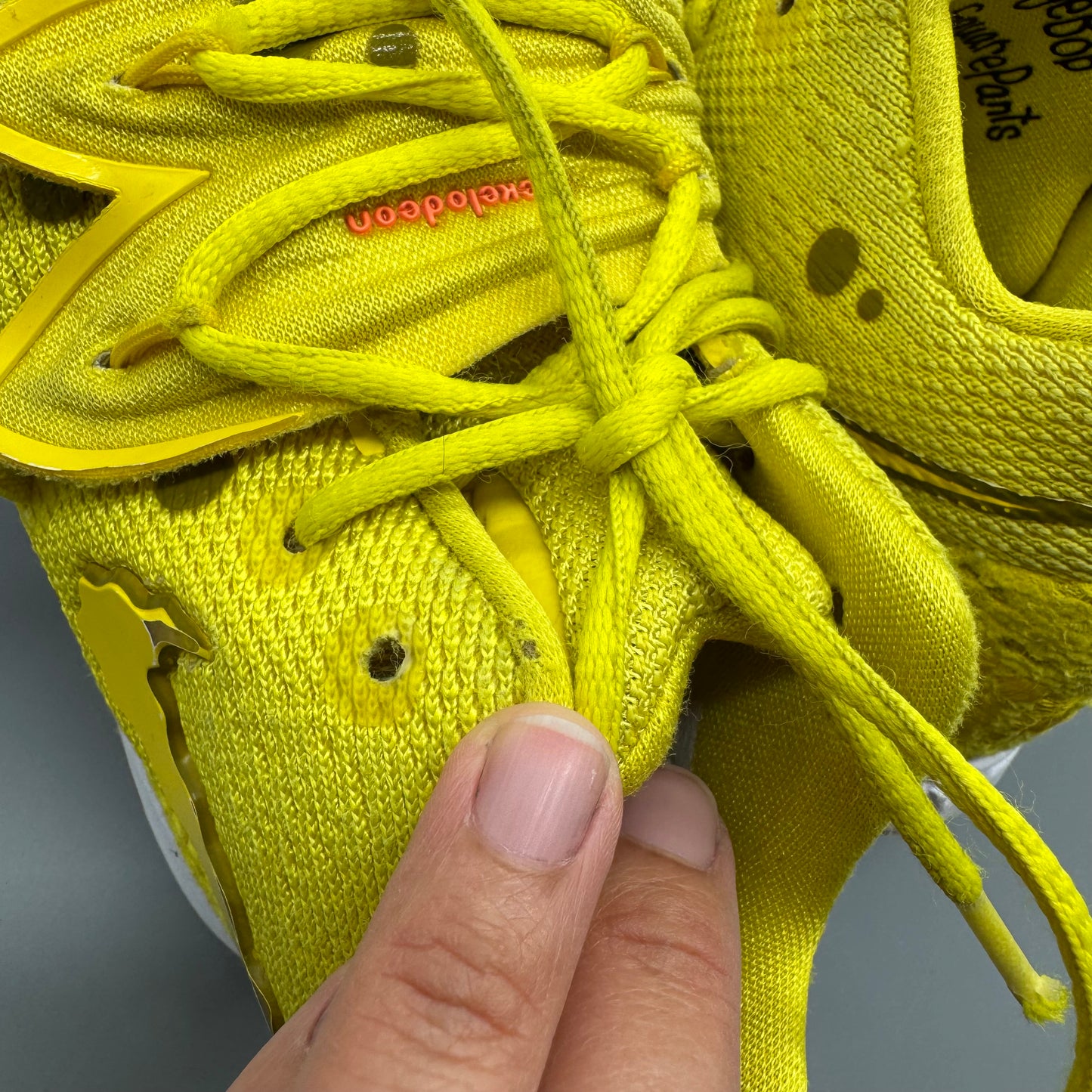 [Extremely Rare - Dead Stock] Nike / Kyrie 5 Spongebob / Running Shoes / US13
