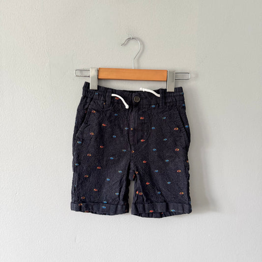 Urban Youth / Black x fish shorts / 7Y