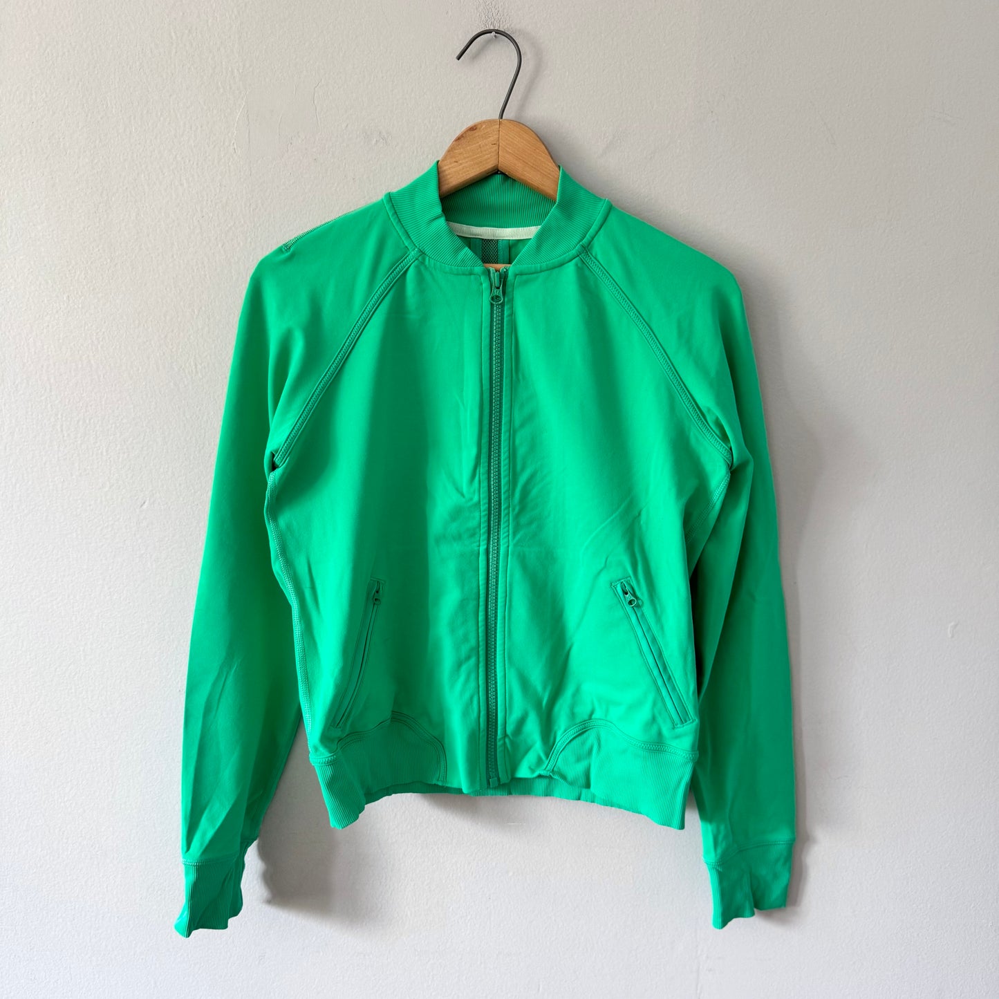 Lululemon / Green active zip up / Women M