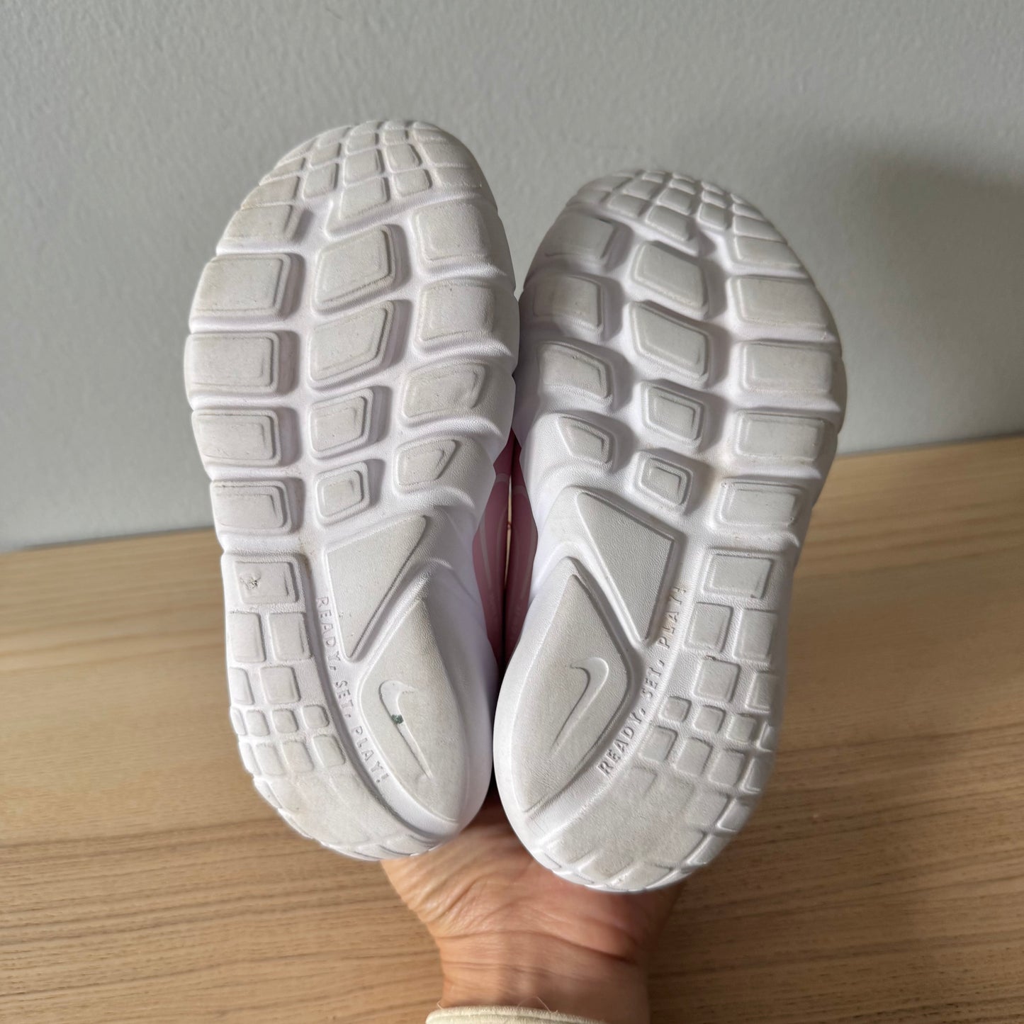Nike / Sneaker / US11