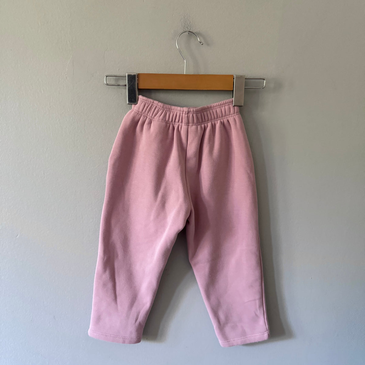 Zara / Light pink sweatpants / 2-3Y