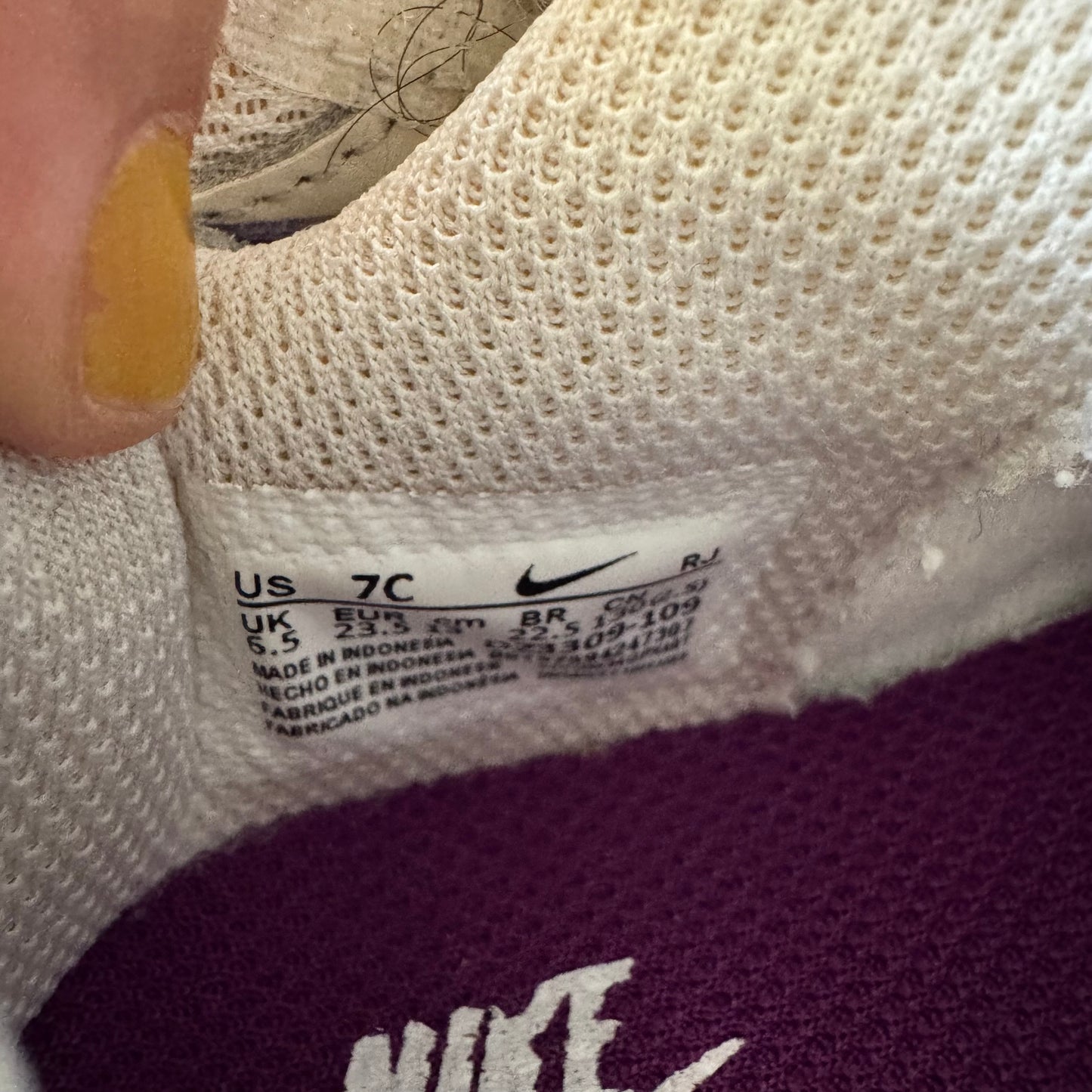 Nike / Sneaker / US7