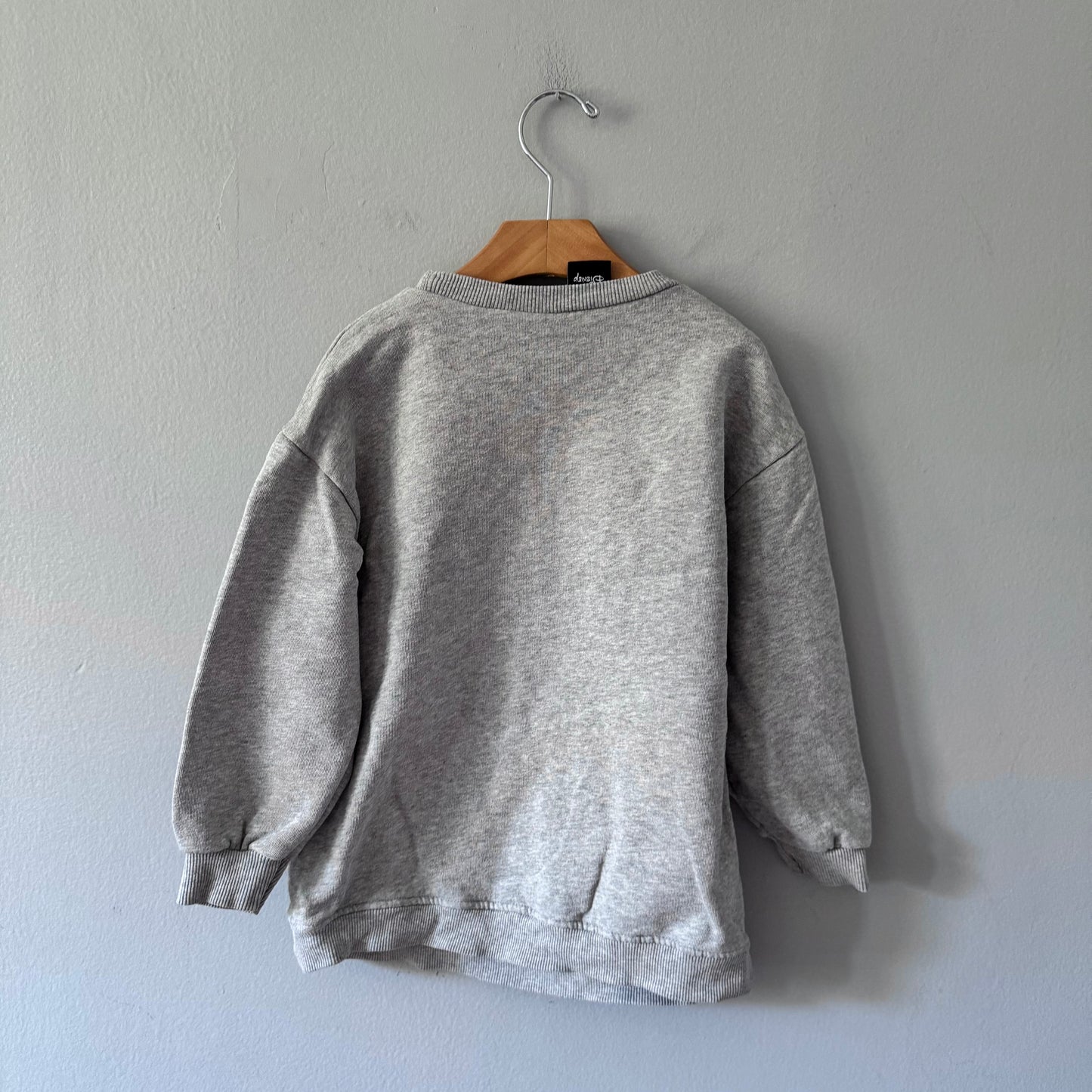 Zara / Light grey Minnie sweatshirt / 4-5Y