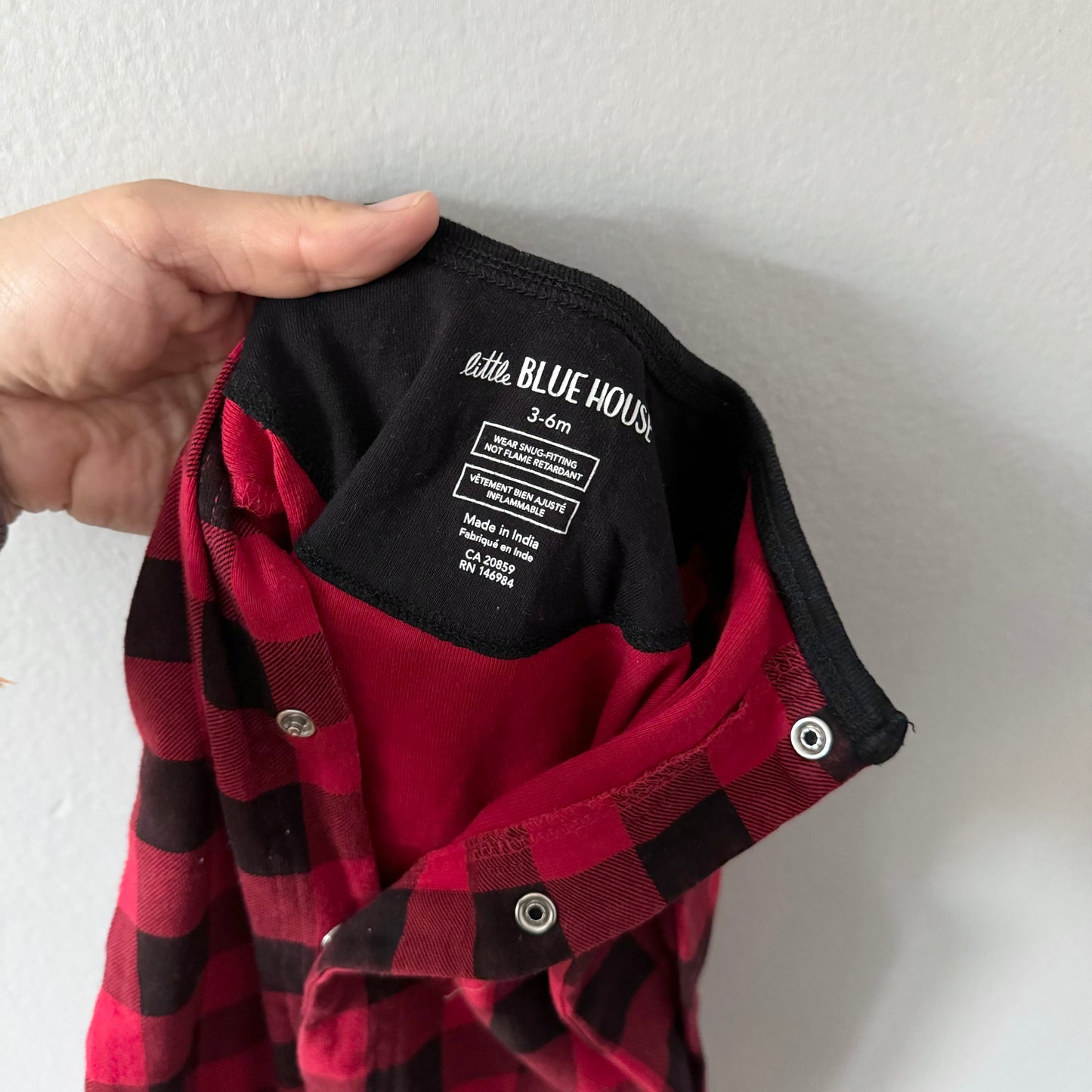 The Blue House / Red x black plaid romper / 3-6M