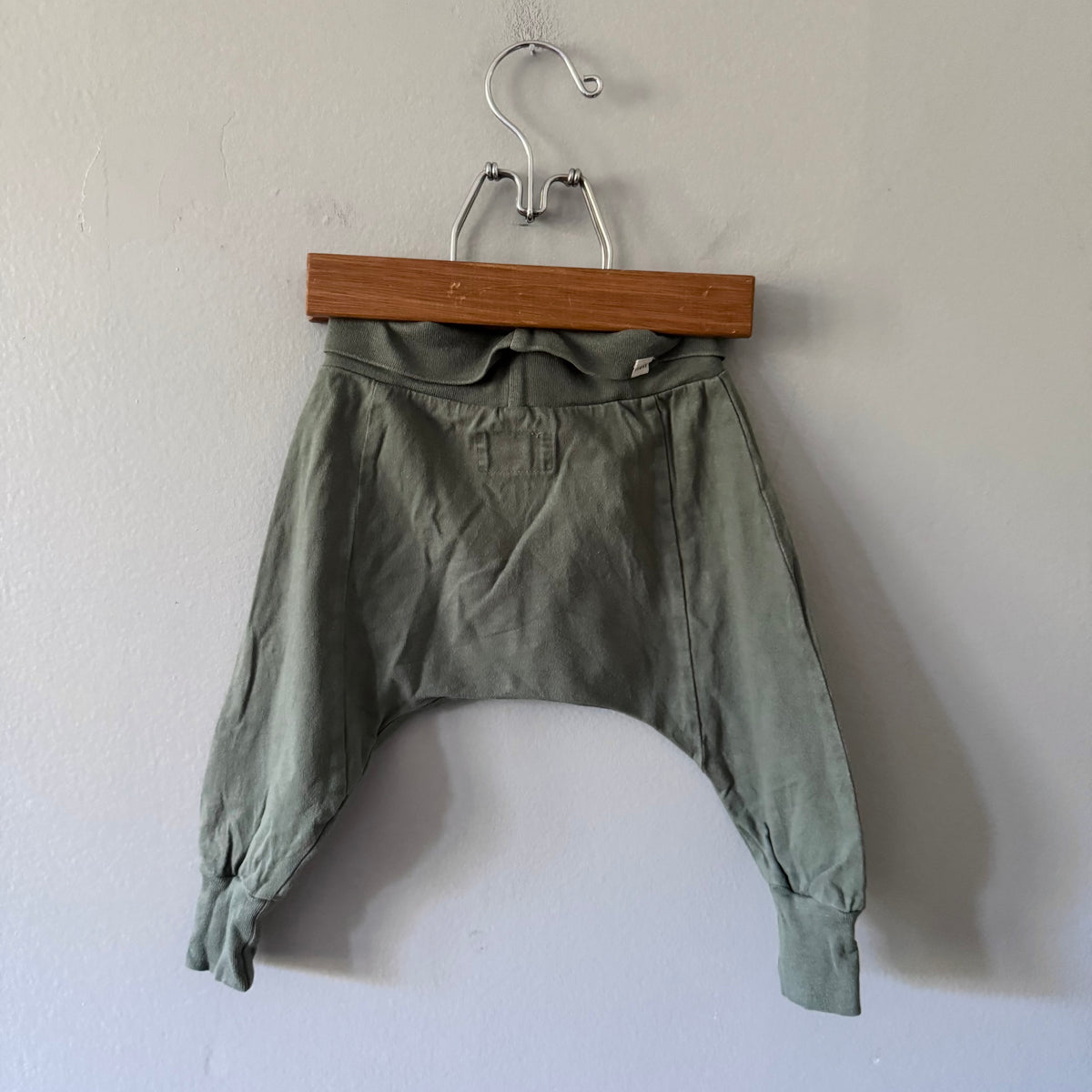 Mini mioche / Khaki harem pants / 6-12M