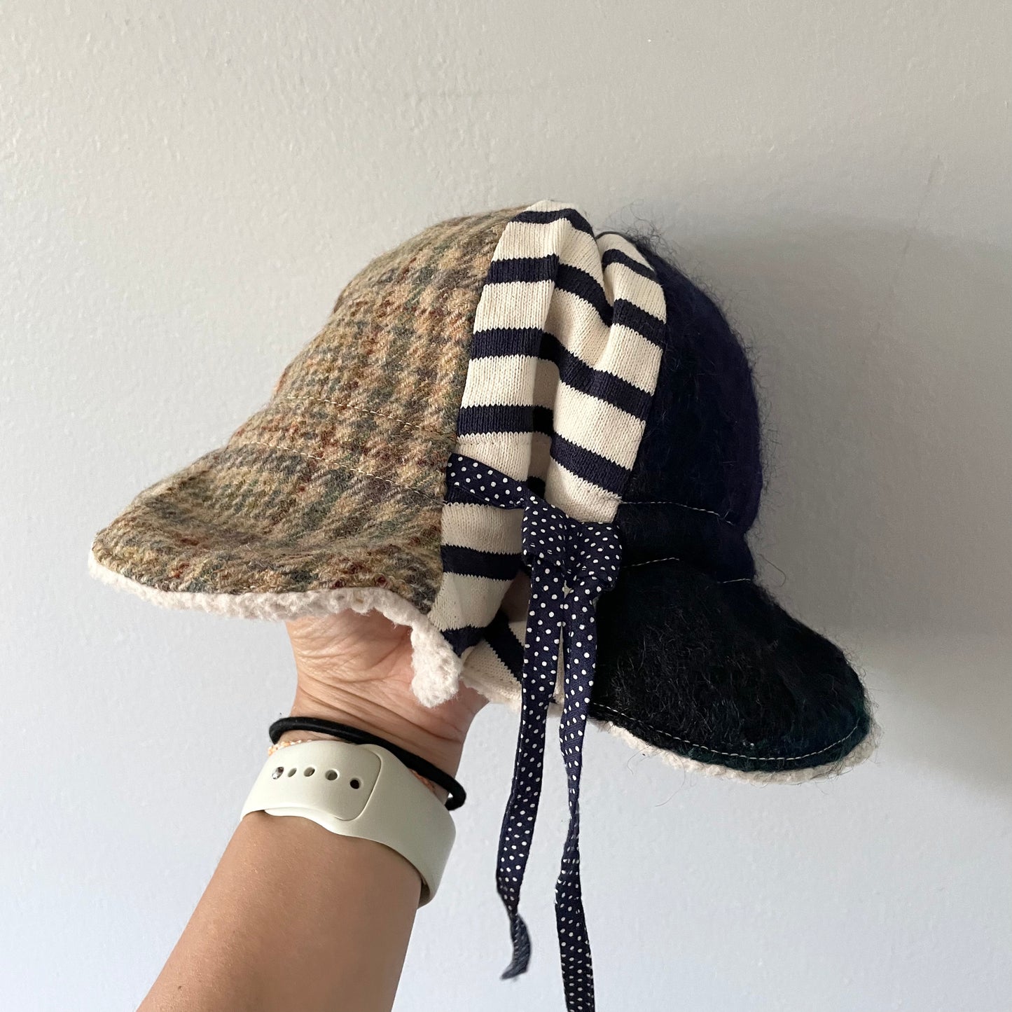 No brand / Sherpa lined hat / 6-18M