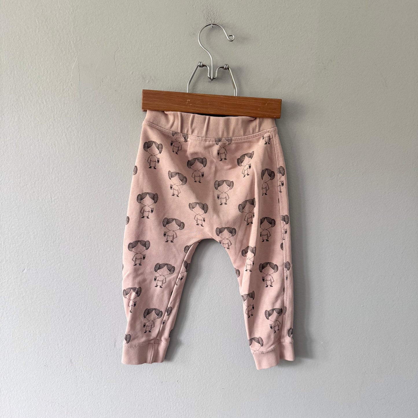 Gap x Star Wars / Pink sweatpants / 18-24M